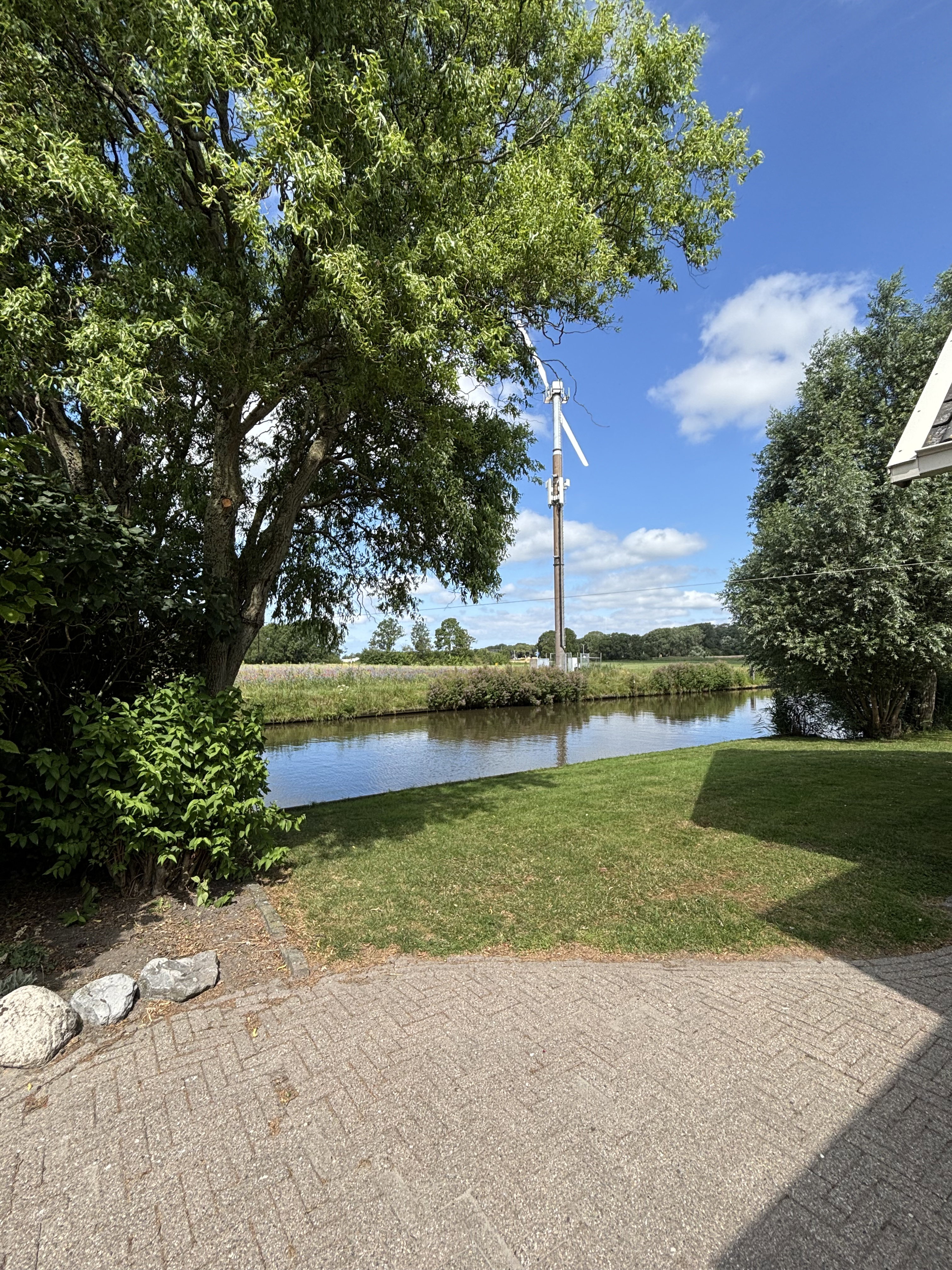 Casa nella natura a Tjerkwerd