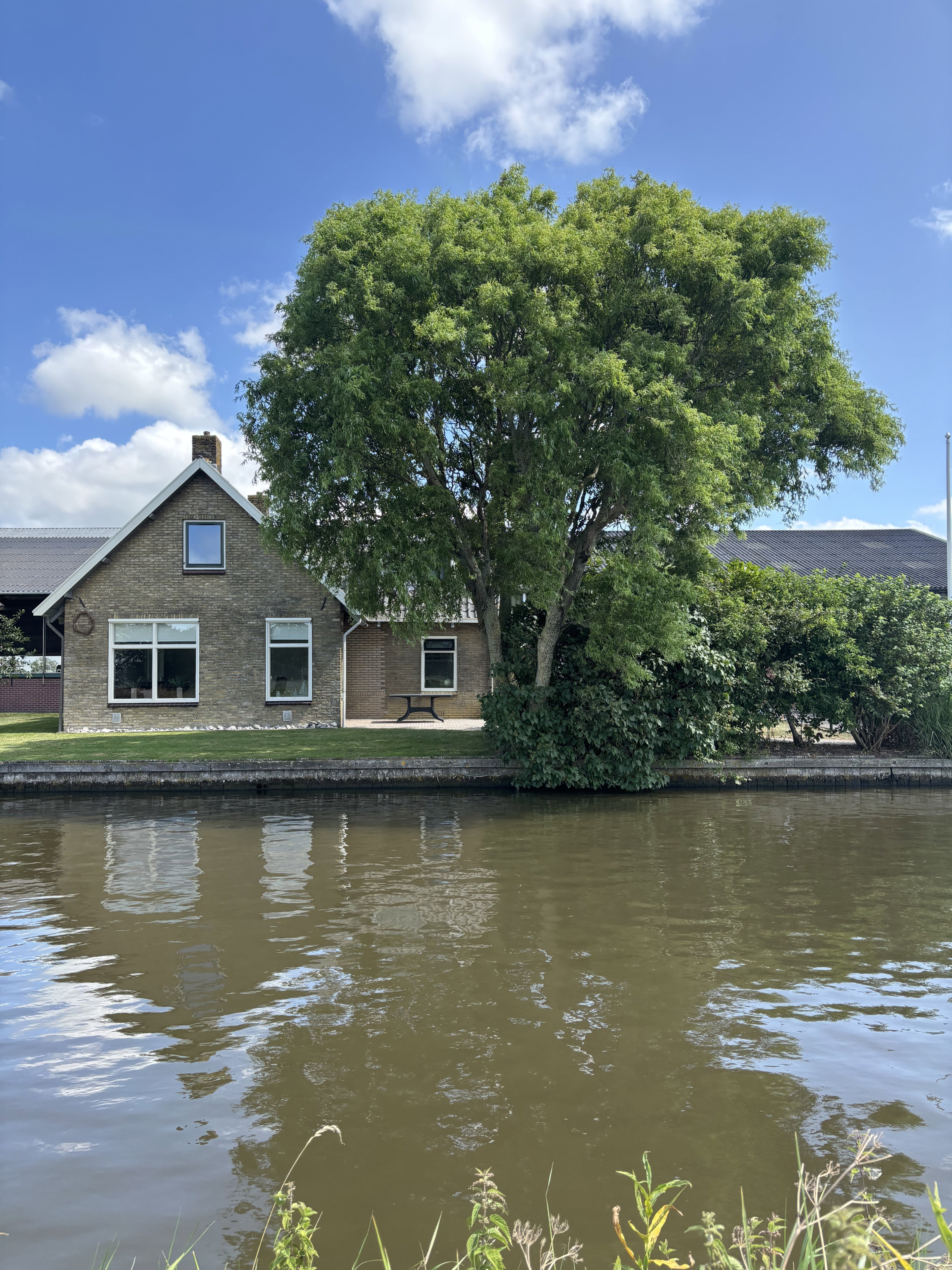 Casa nella natura a Tjerkwerd