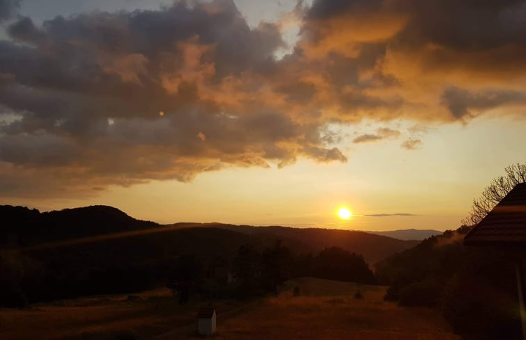 Casa nella natura a Dego