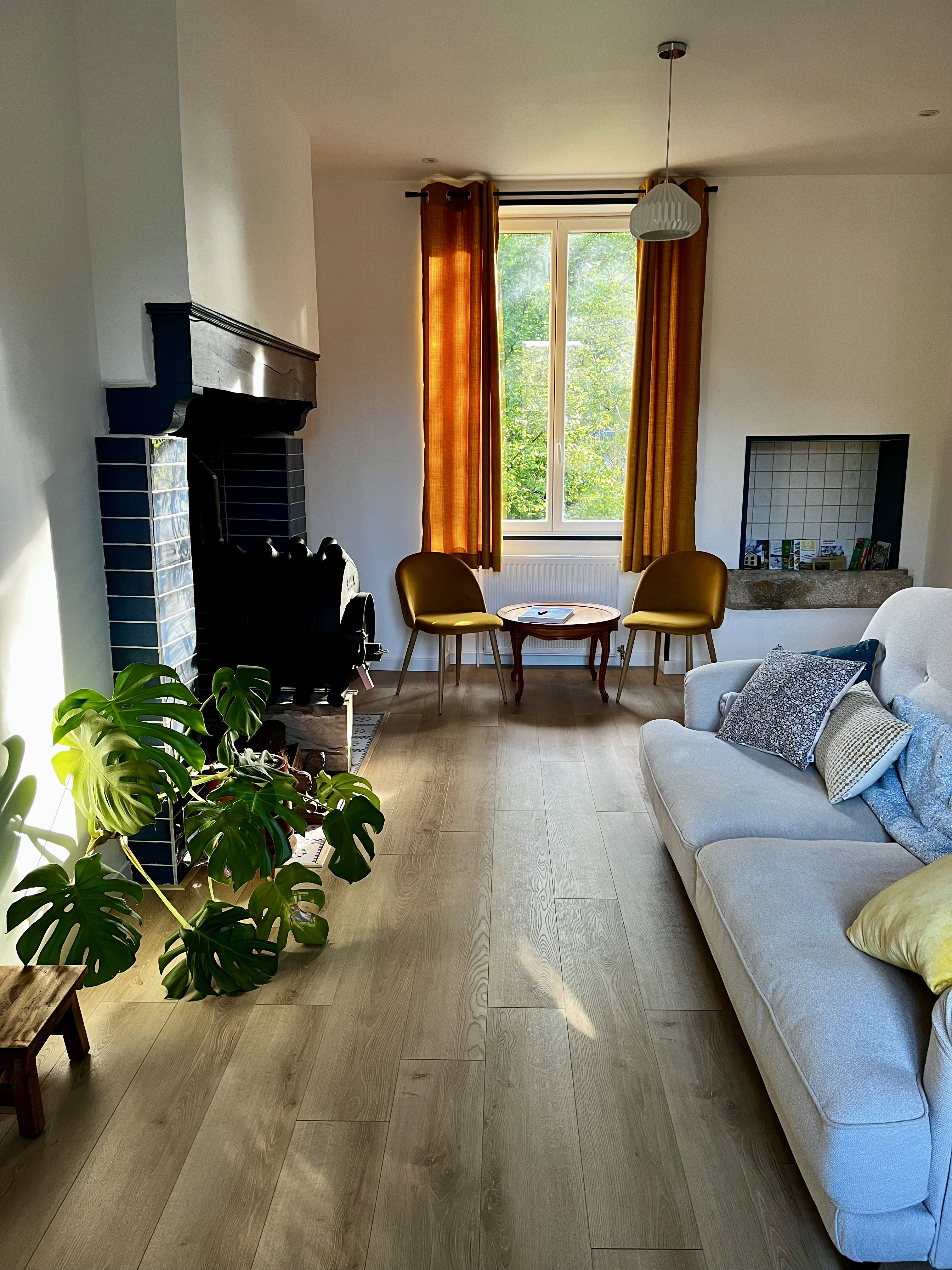 Maison nature à Saint-Priest-Ligoure