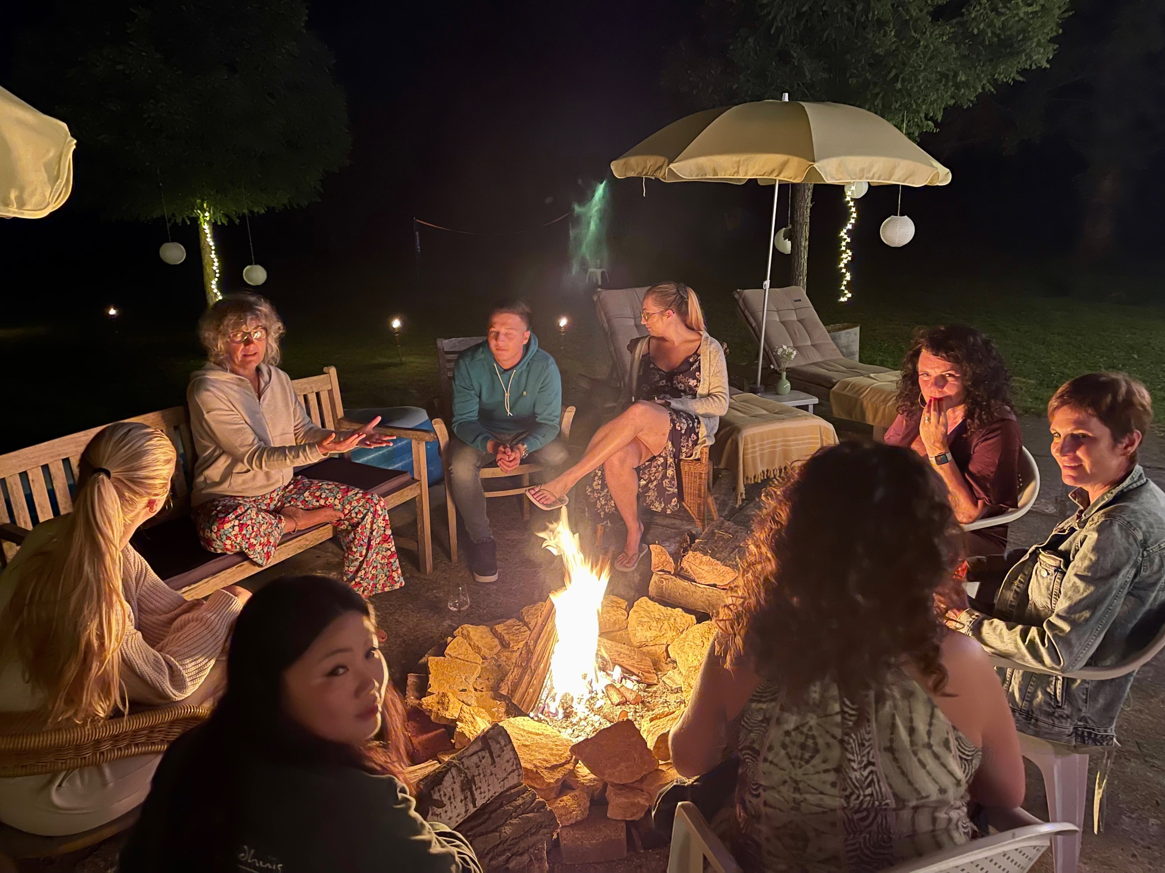 - image: 25