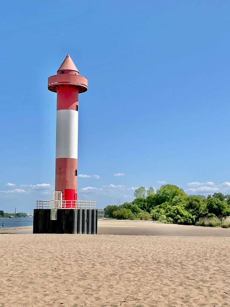 - image: 12