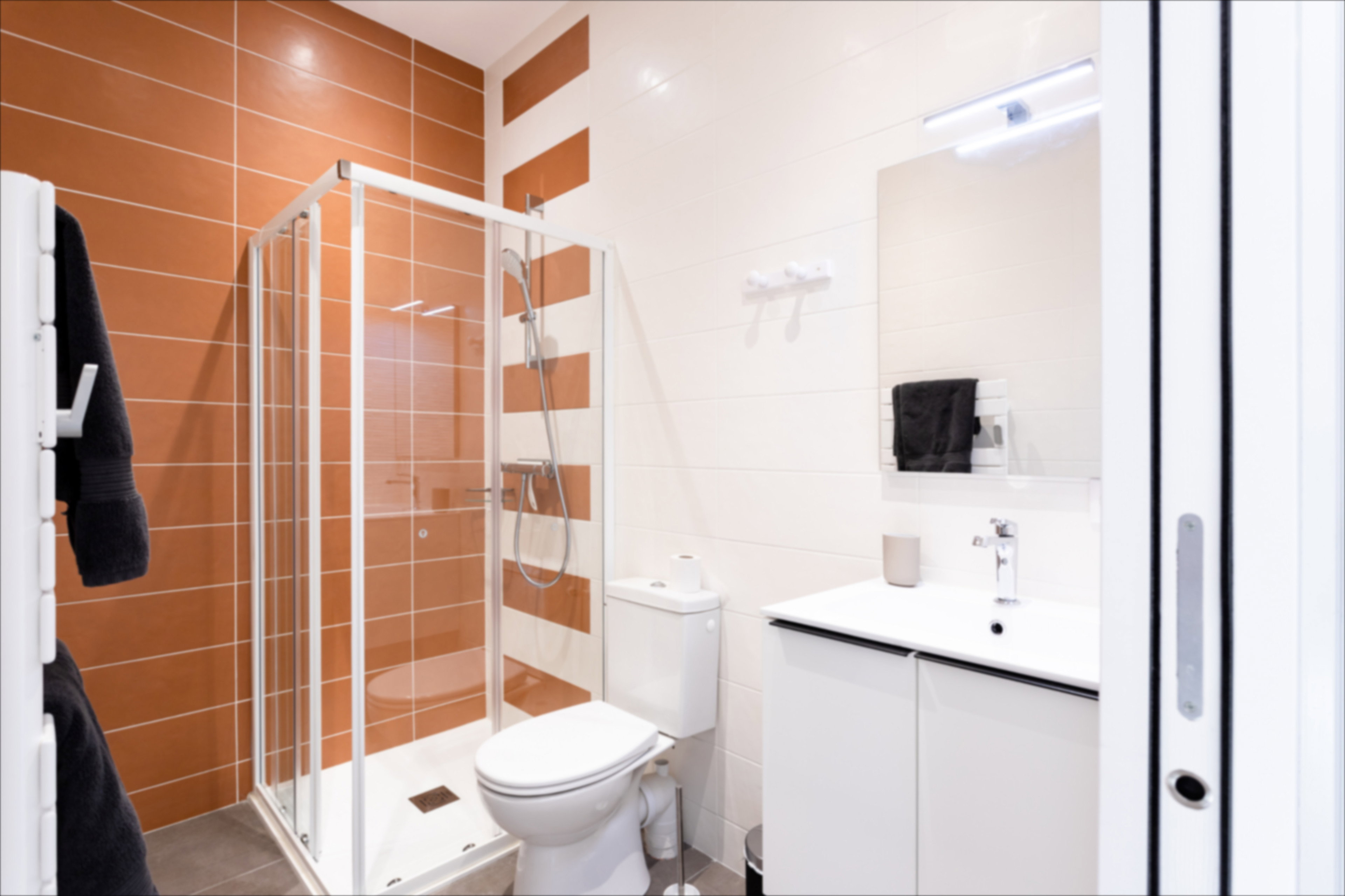 - image: 17
