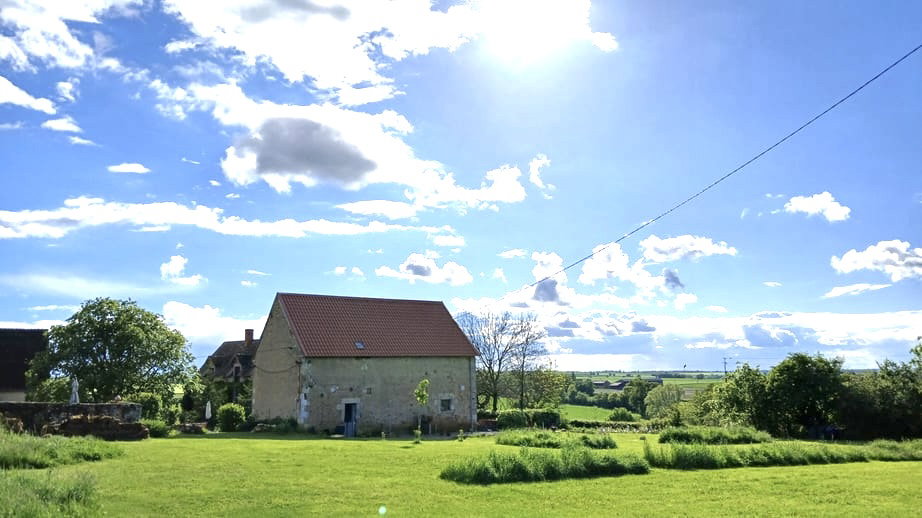 Casa nella natura a Néret