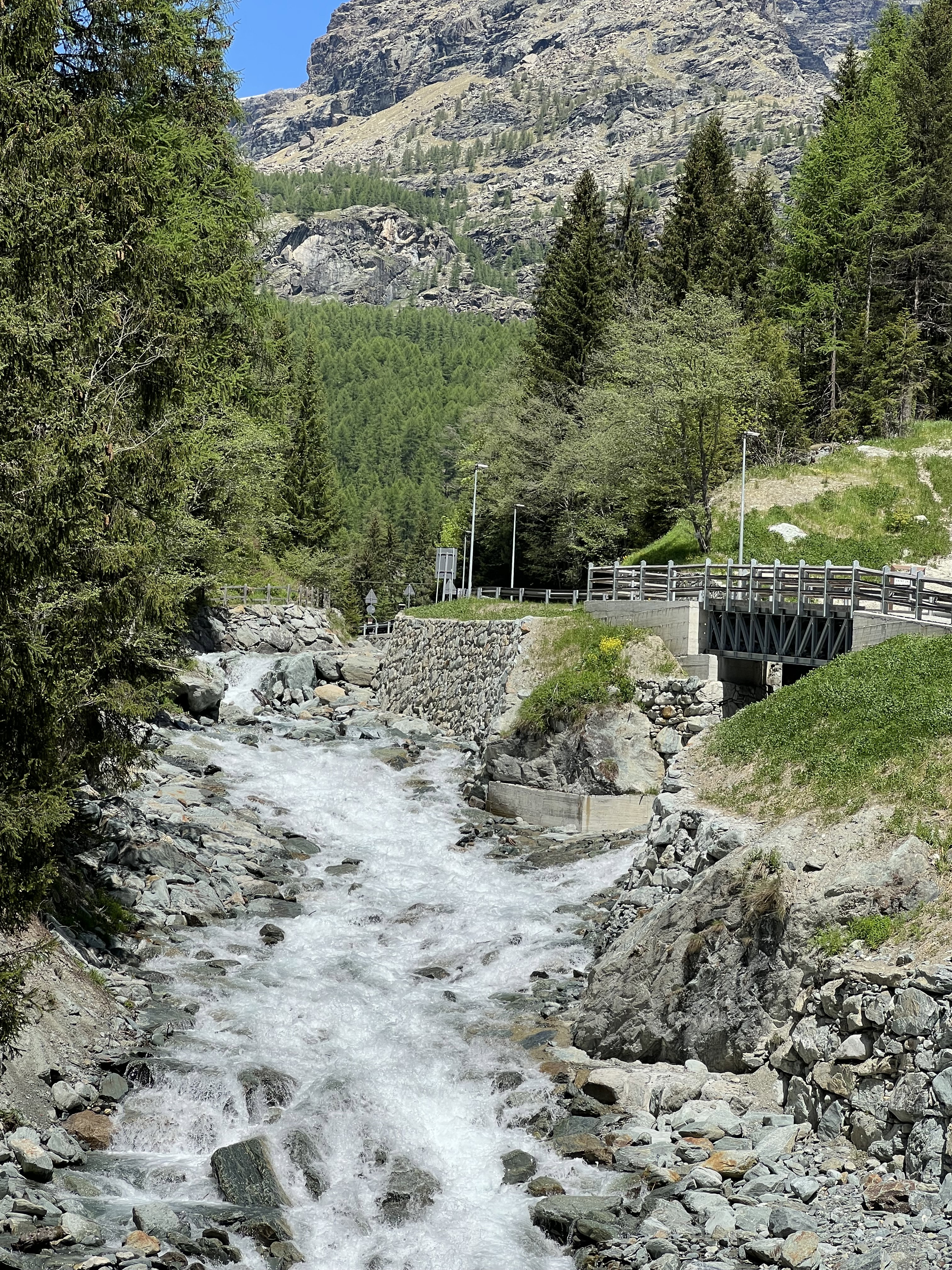 - image: 17
