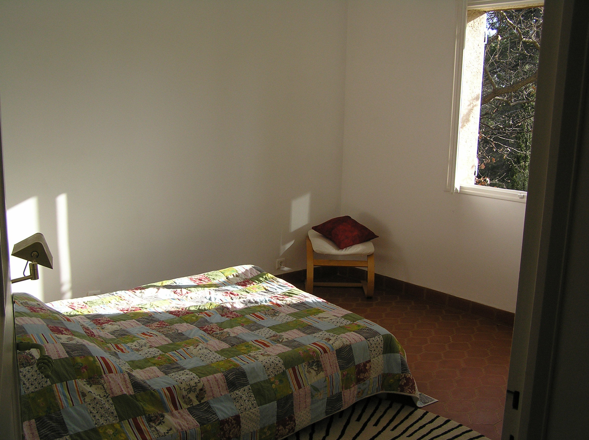 - image: 6
