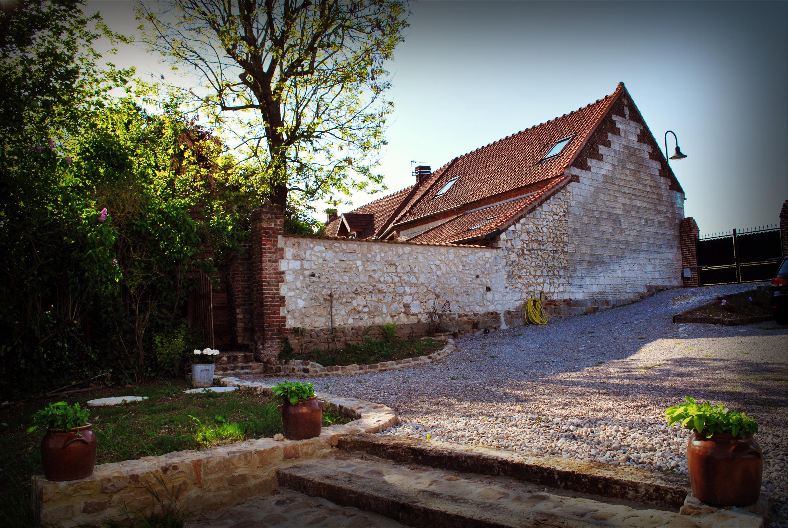 - image: 14
