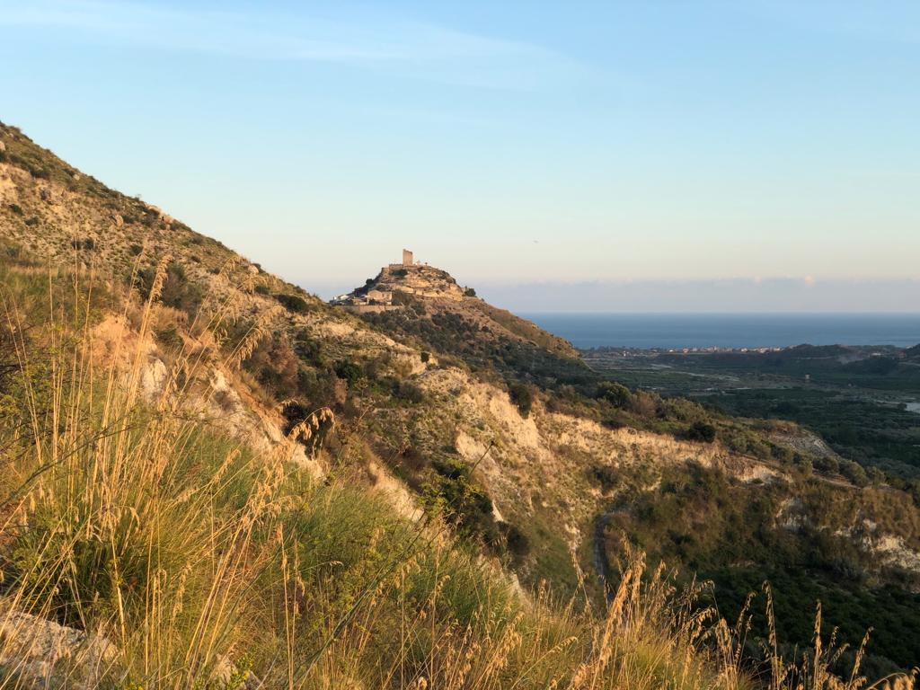 - image: 27