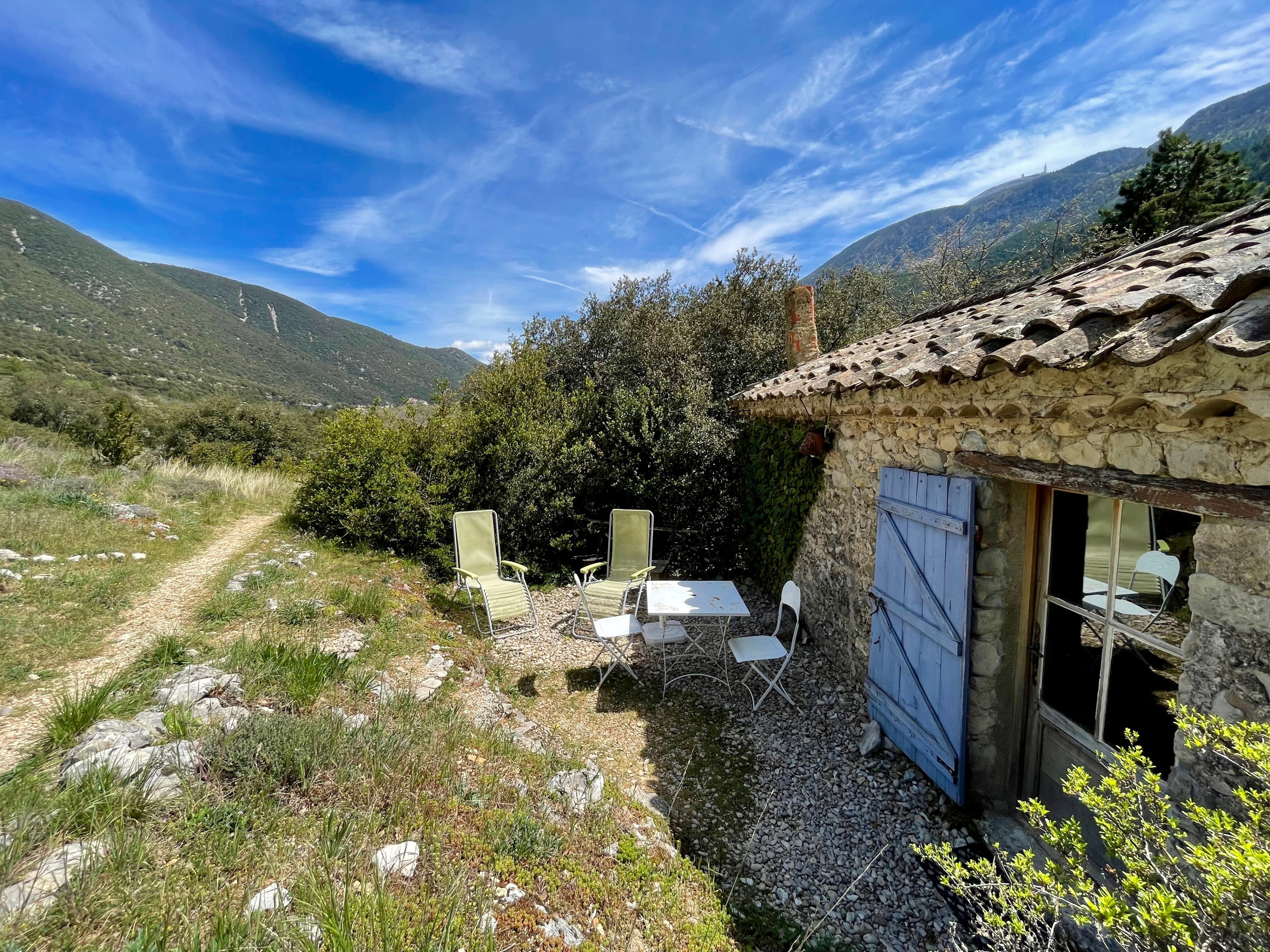 Nature house in Saint Leger du Ventoux
