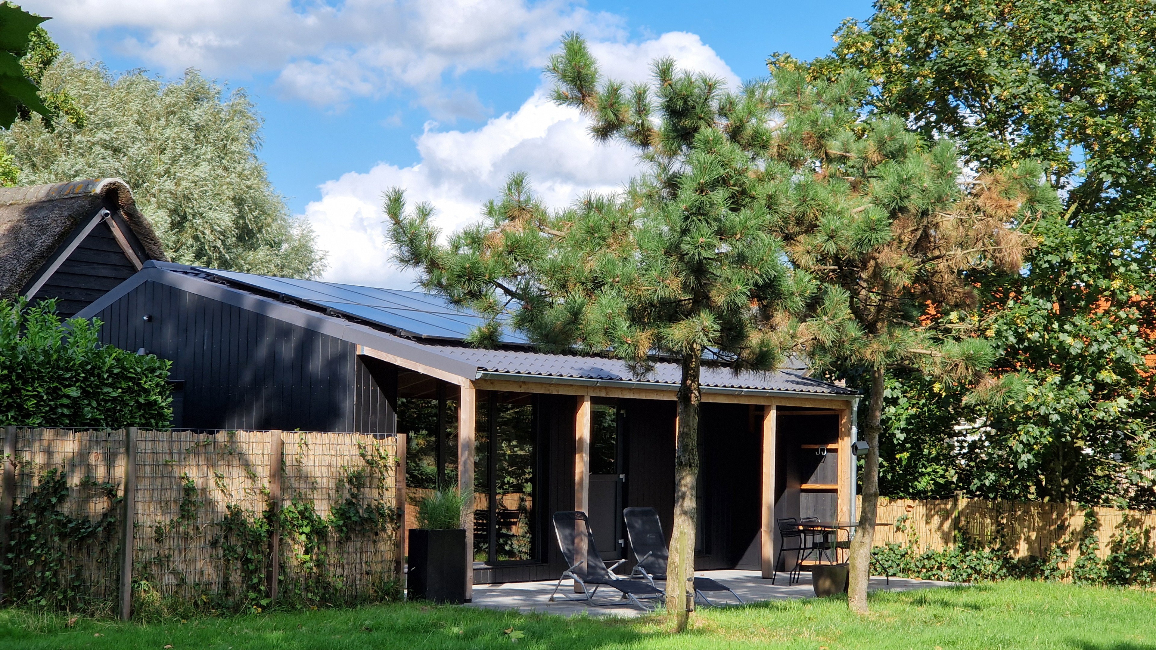 Casa nella natura a Leur