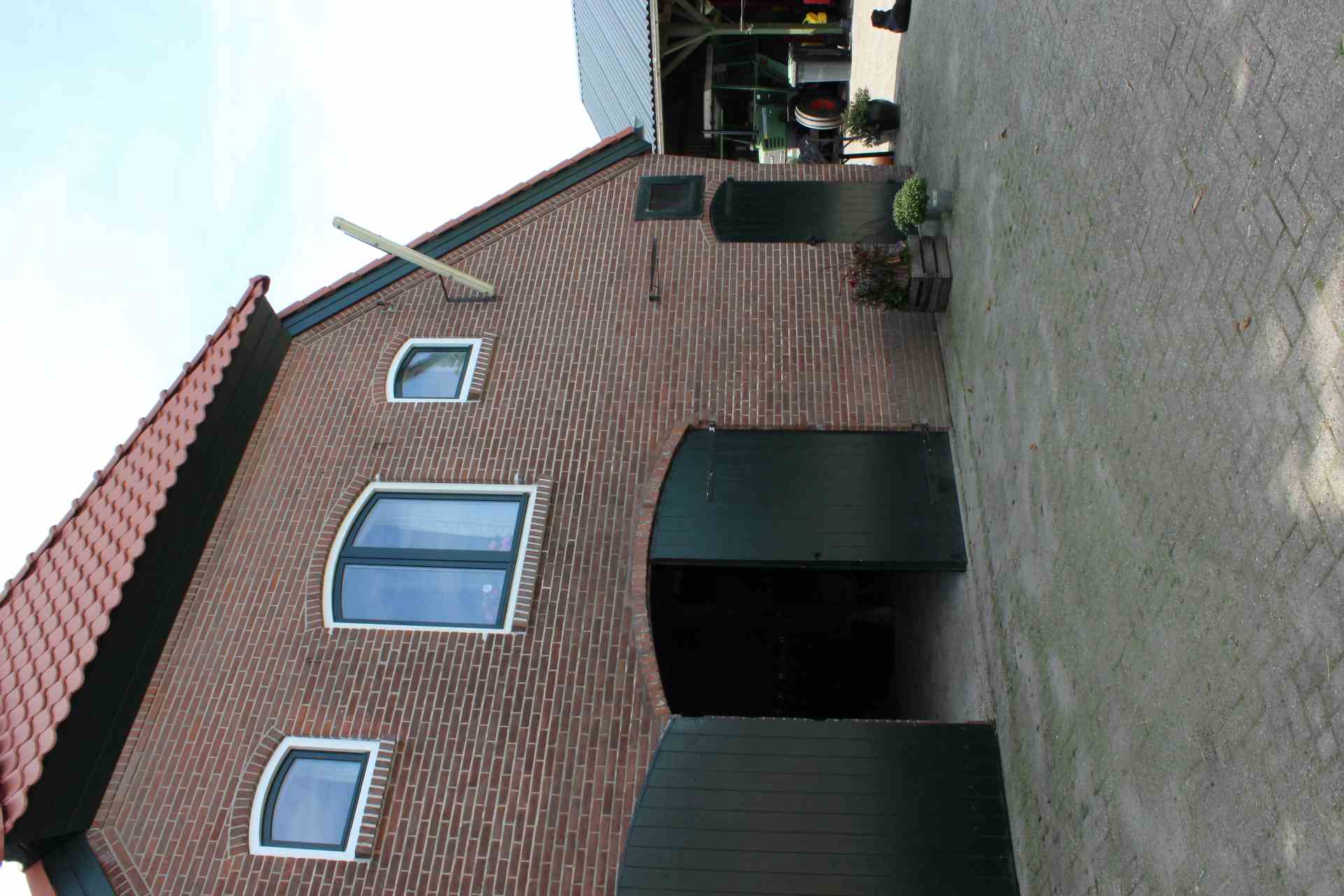 - image: 2