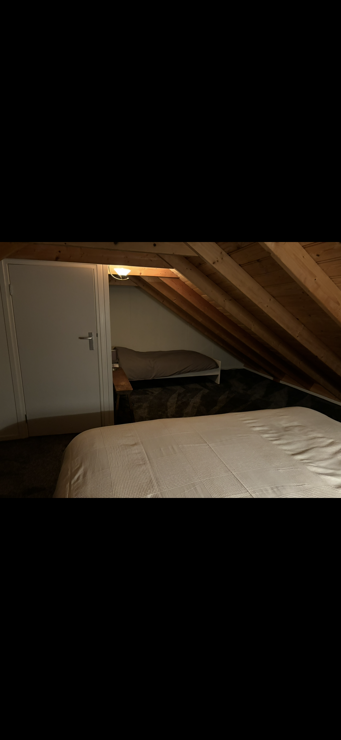 - image: 21