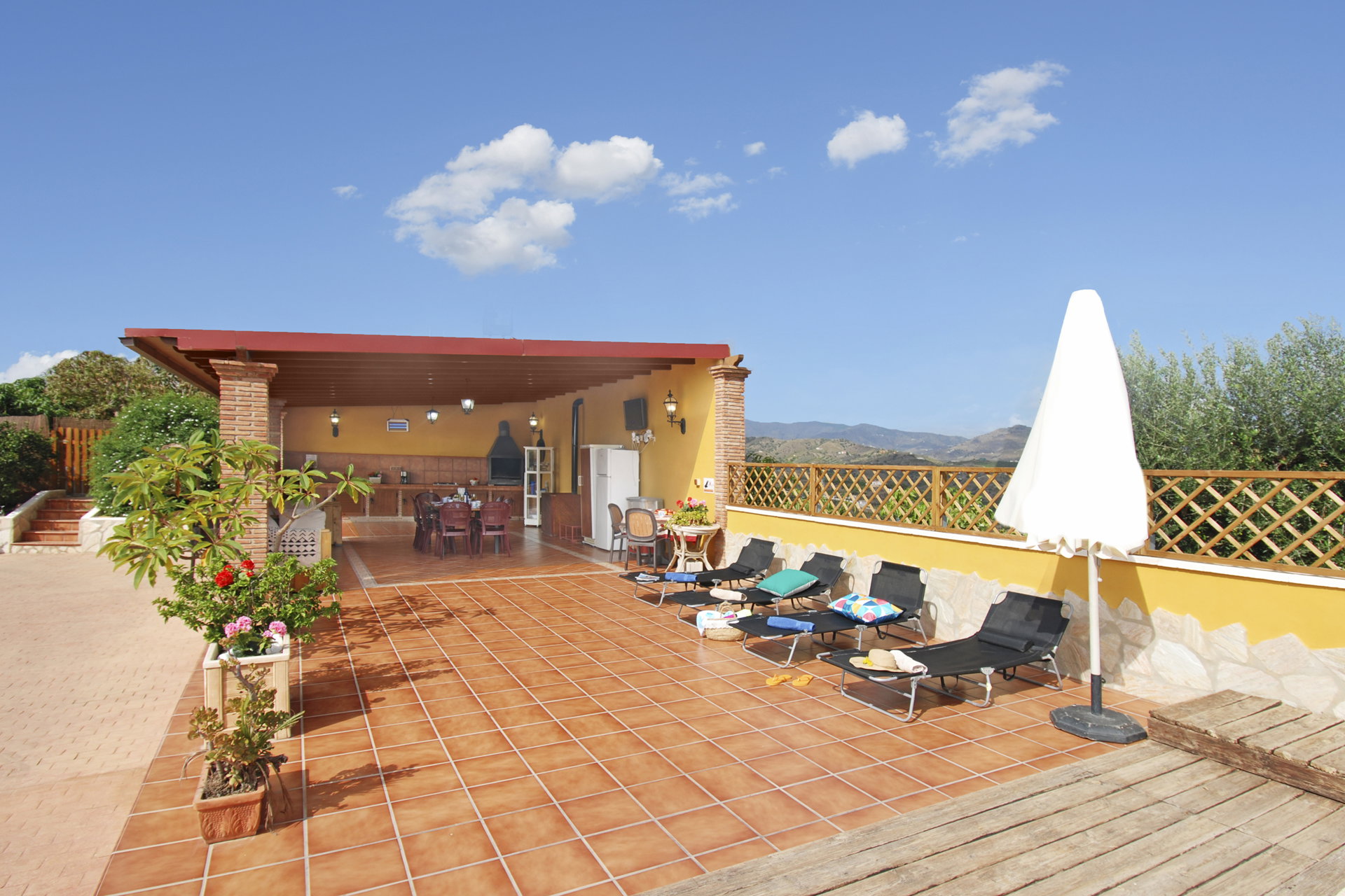Nature house in VELEZ MALAGA