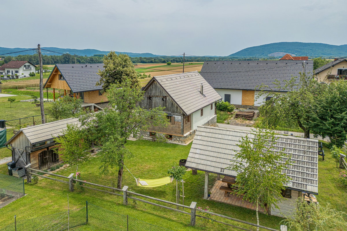 - image: 69
