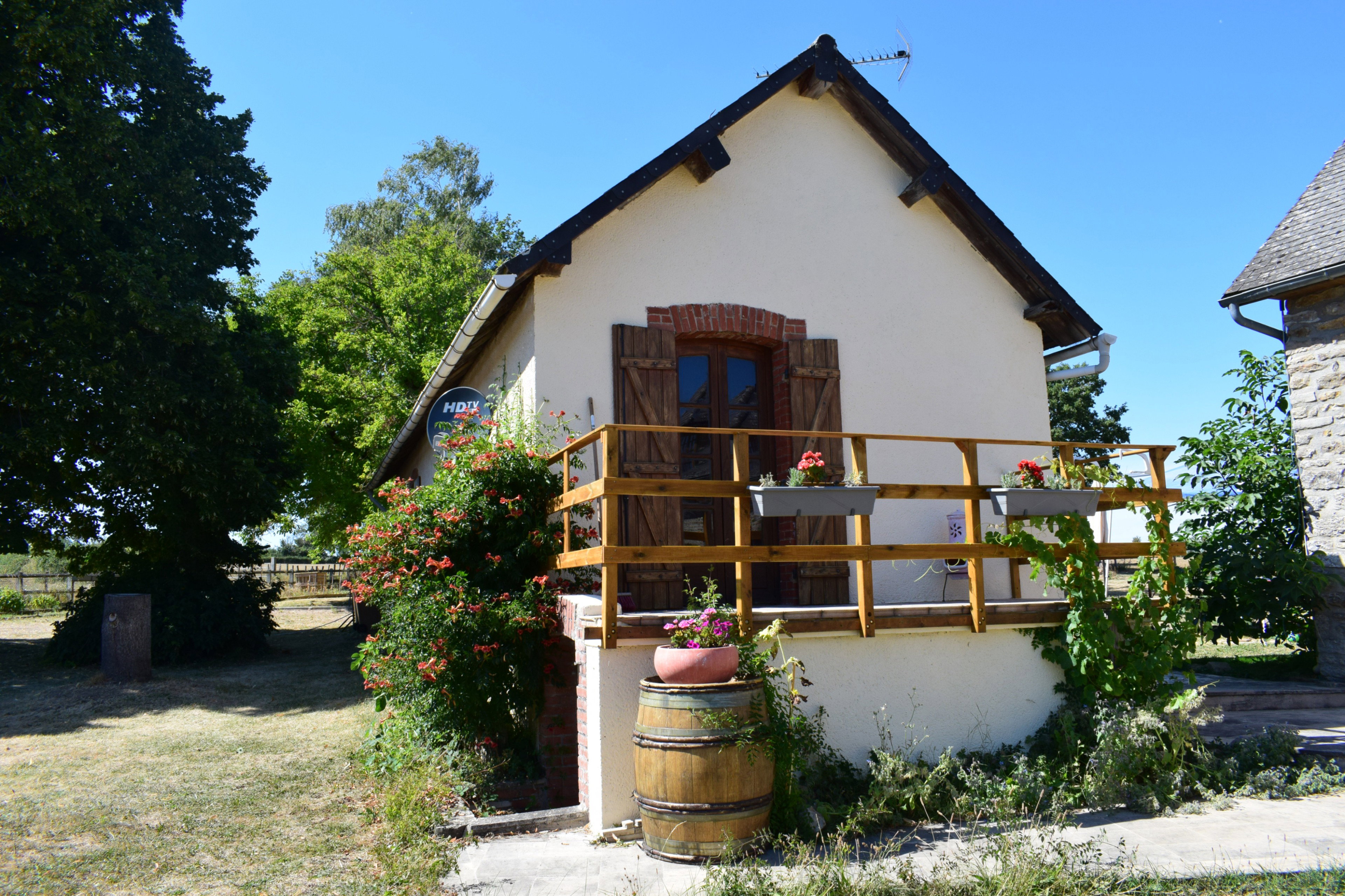 Nature house in Marcheseuil-Cherchilly