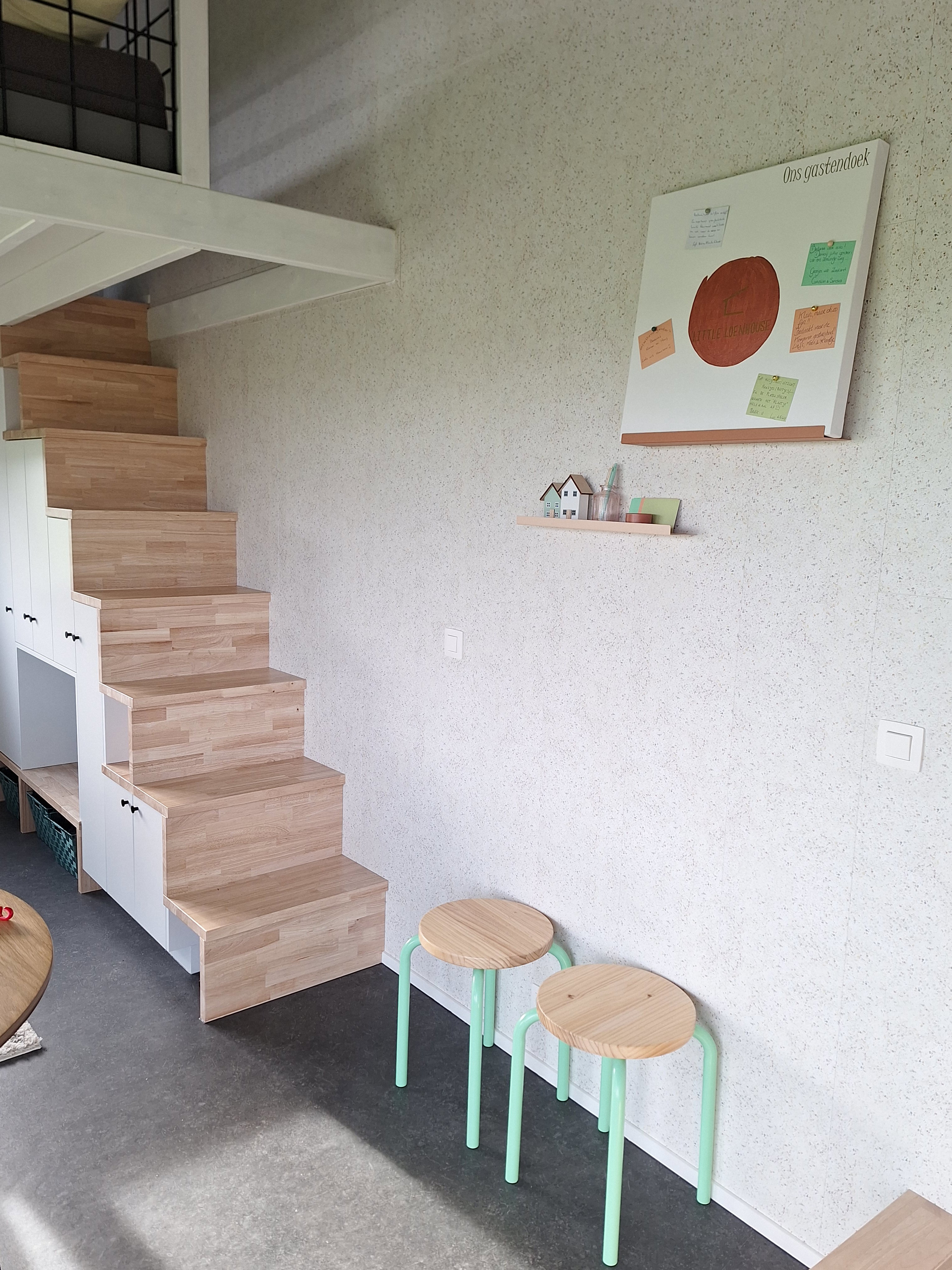 - image: 36