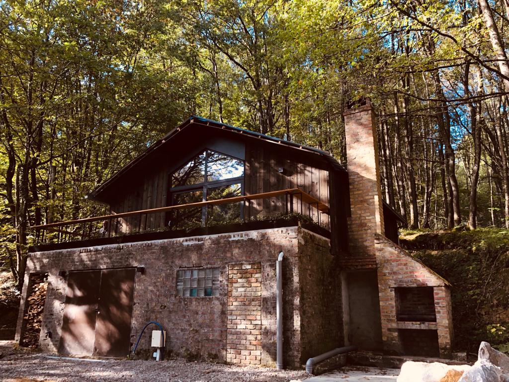 Casa nella natura a Viroinval
