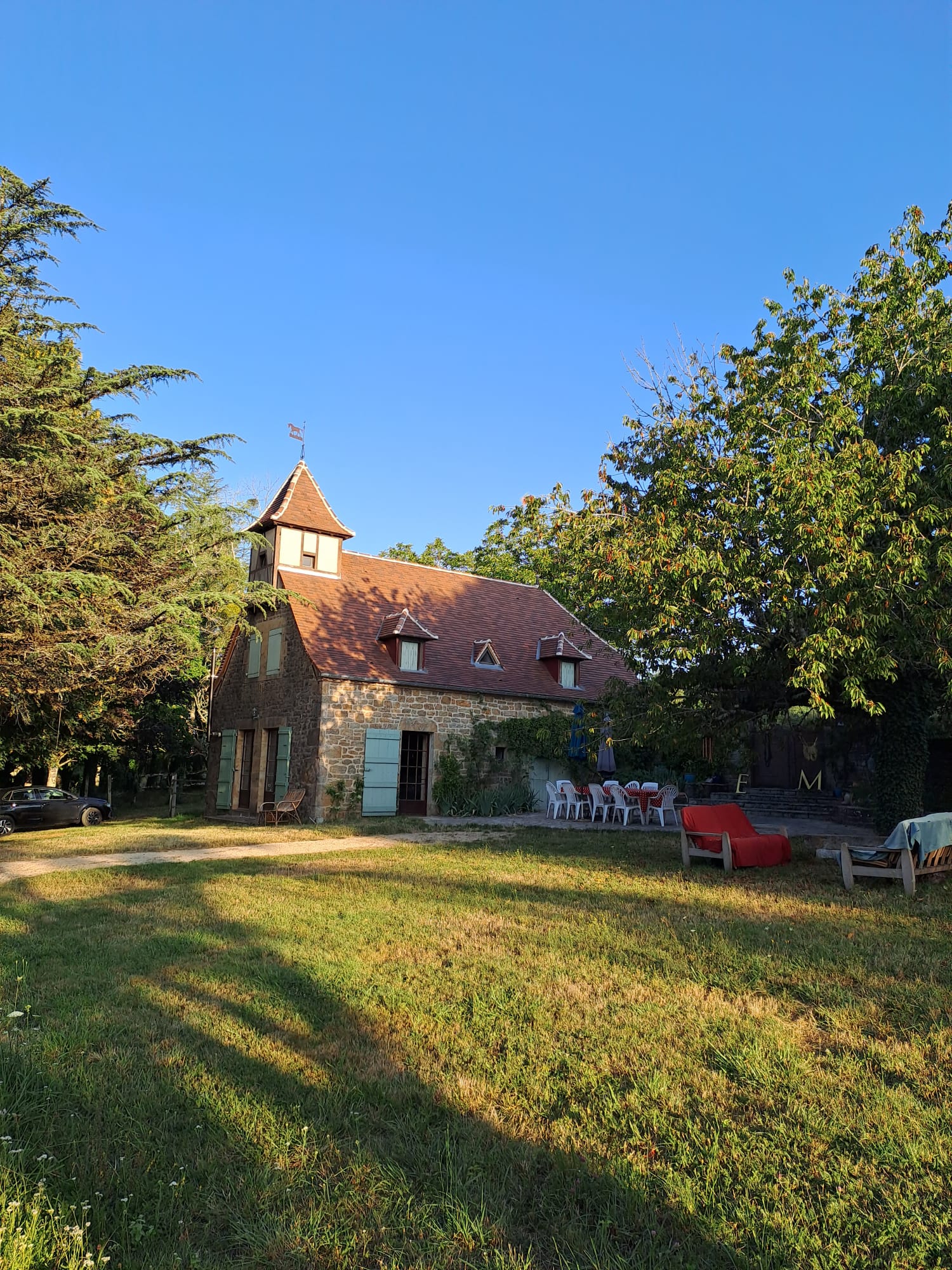 - image: 28