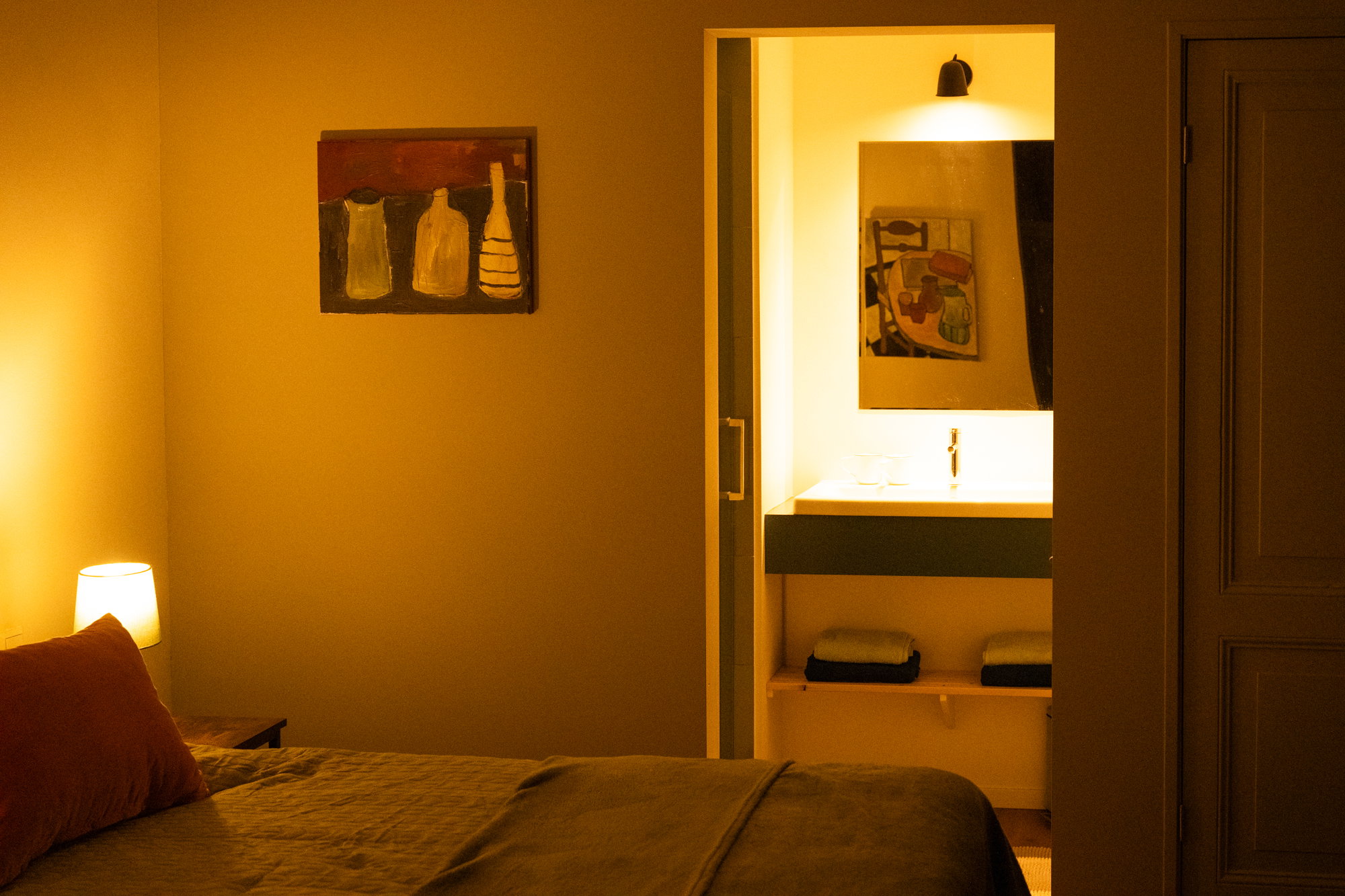 - image: 28