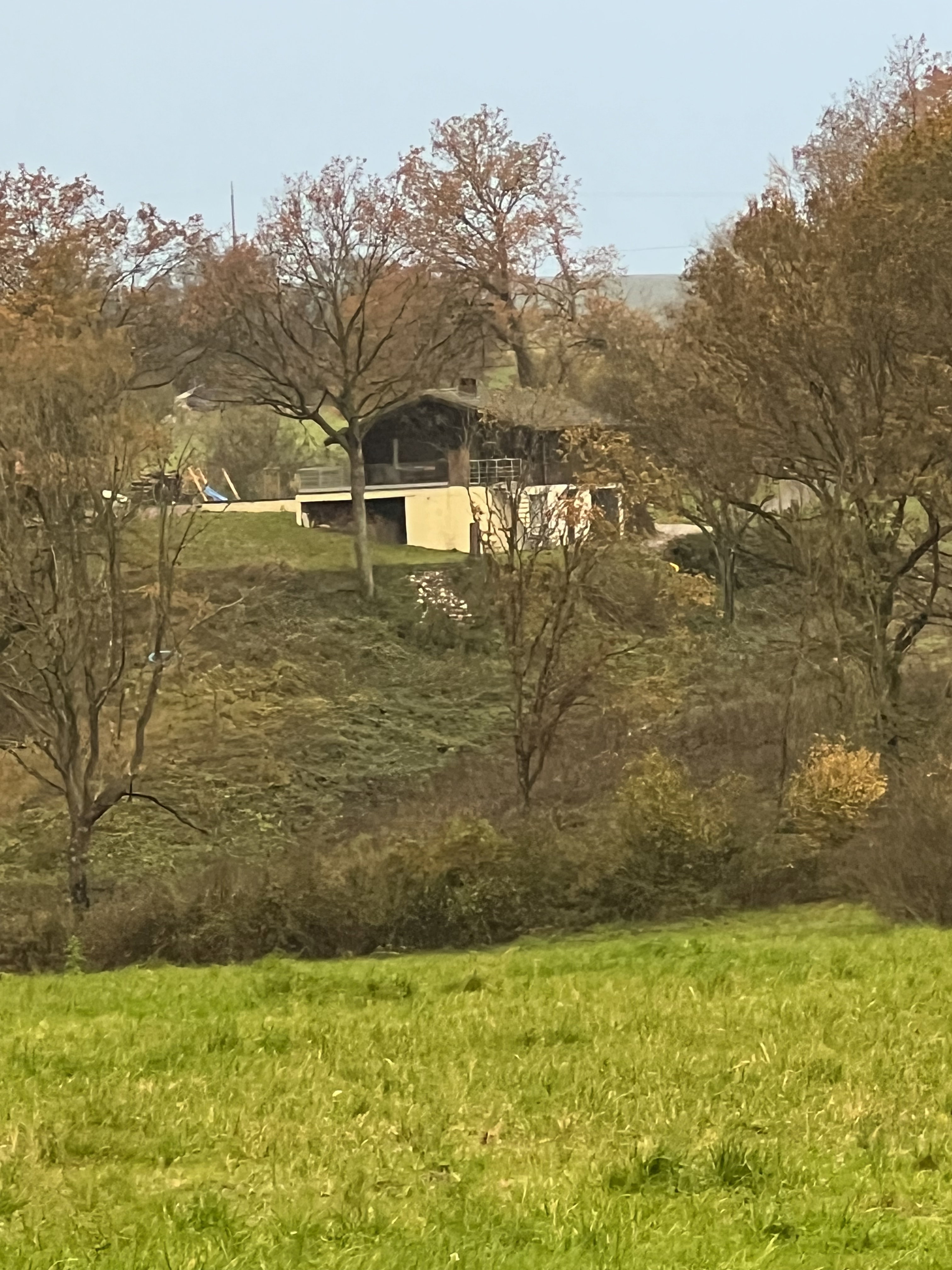 Casa nella natura a Mazee