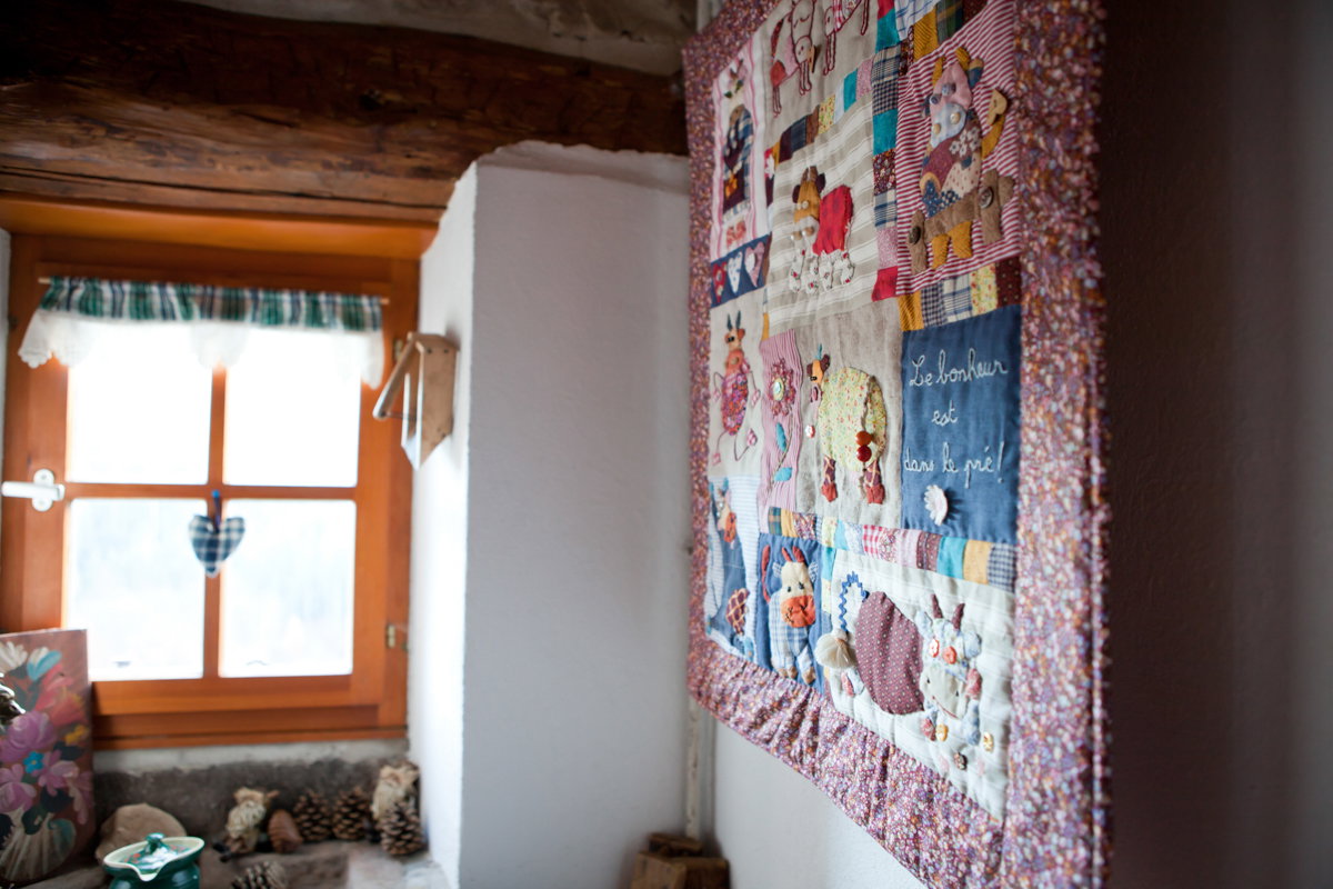 - image: 15