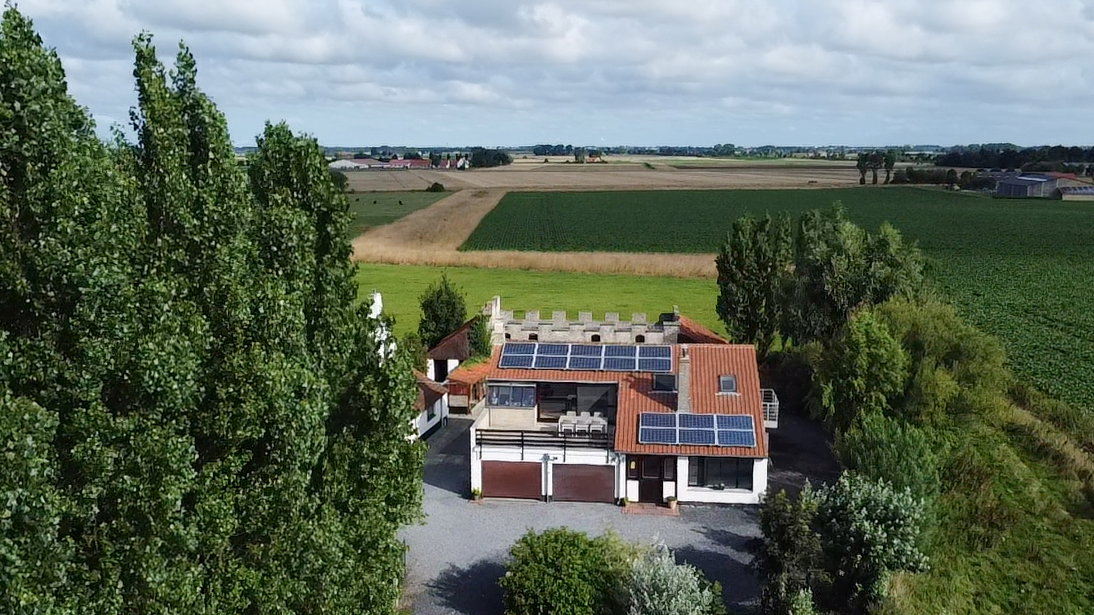 Casa nella natura a Alveringem