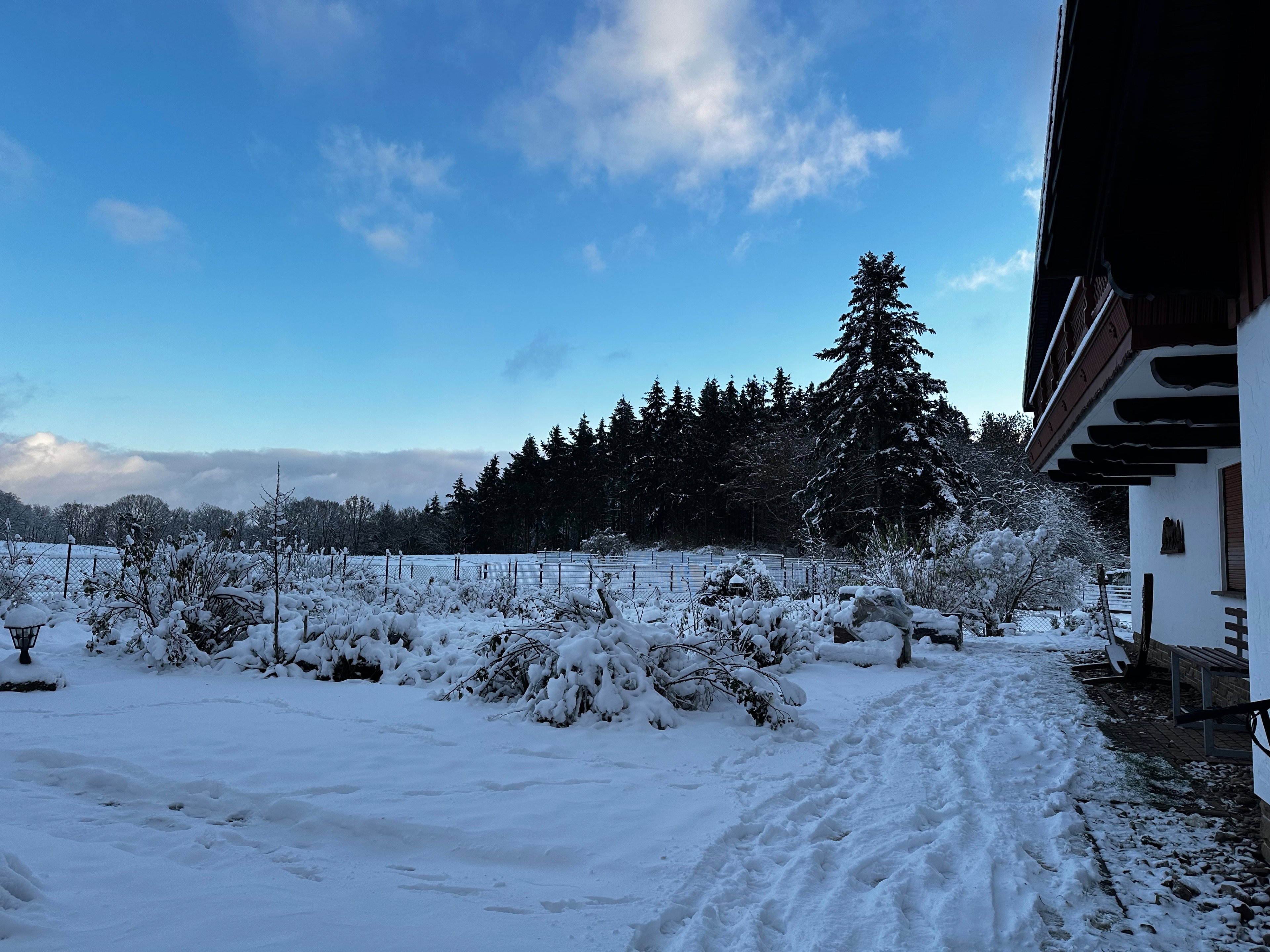 Naturhäuschen in Hitzerode