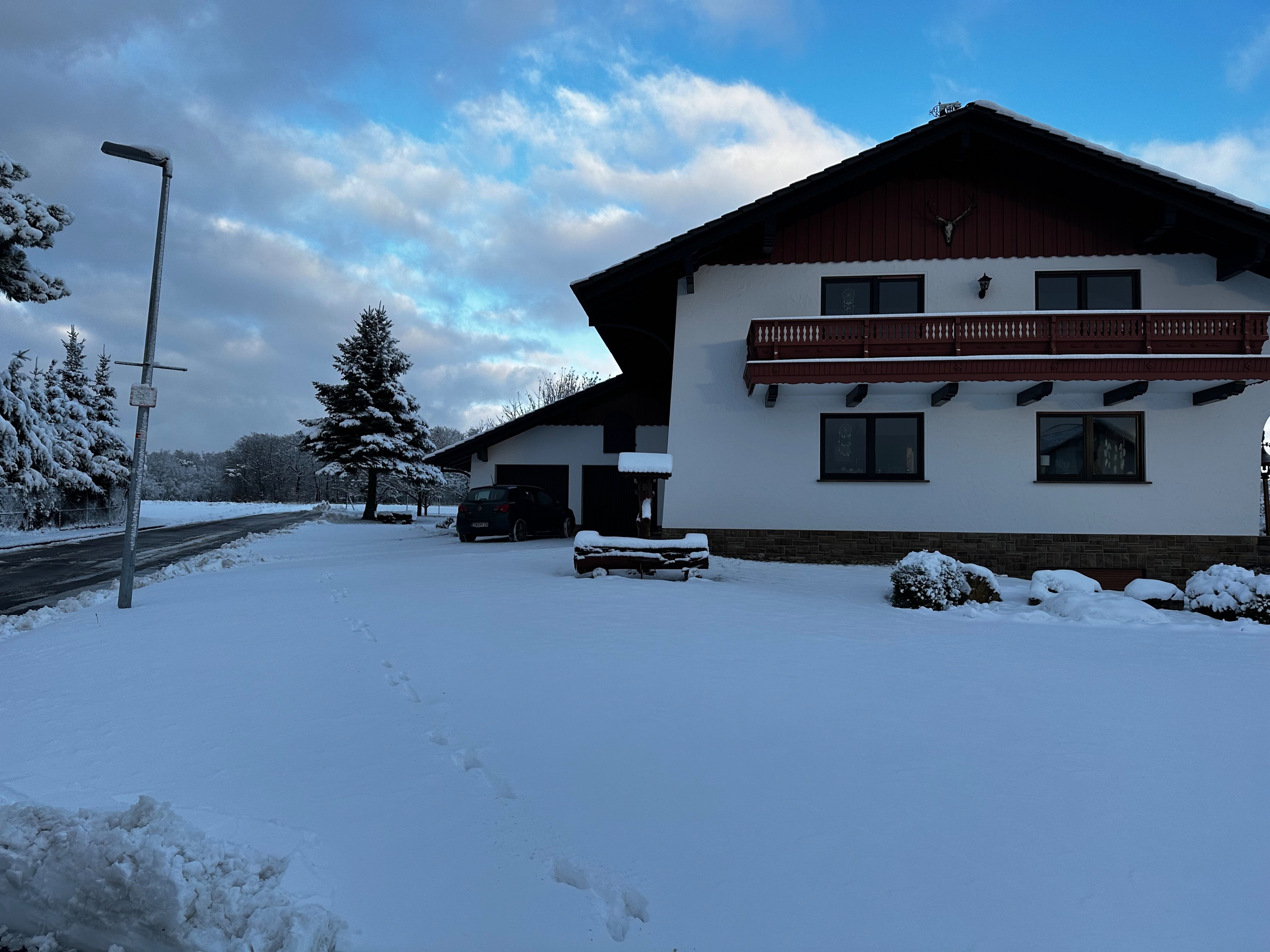 Naturhäuschen in Hitzerode