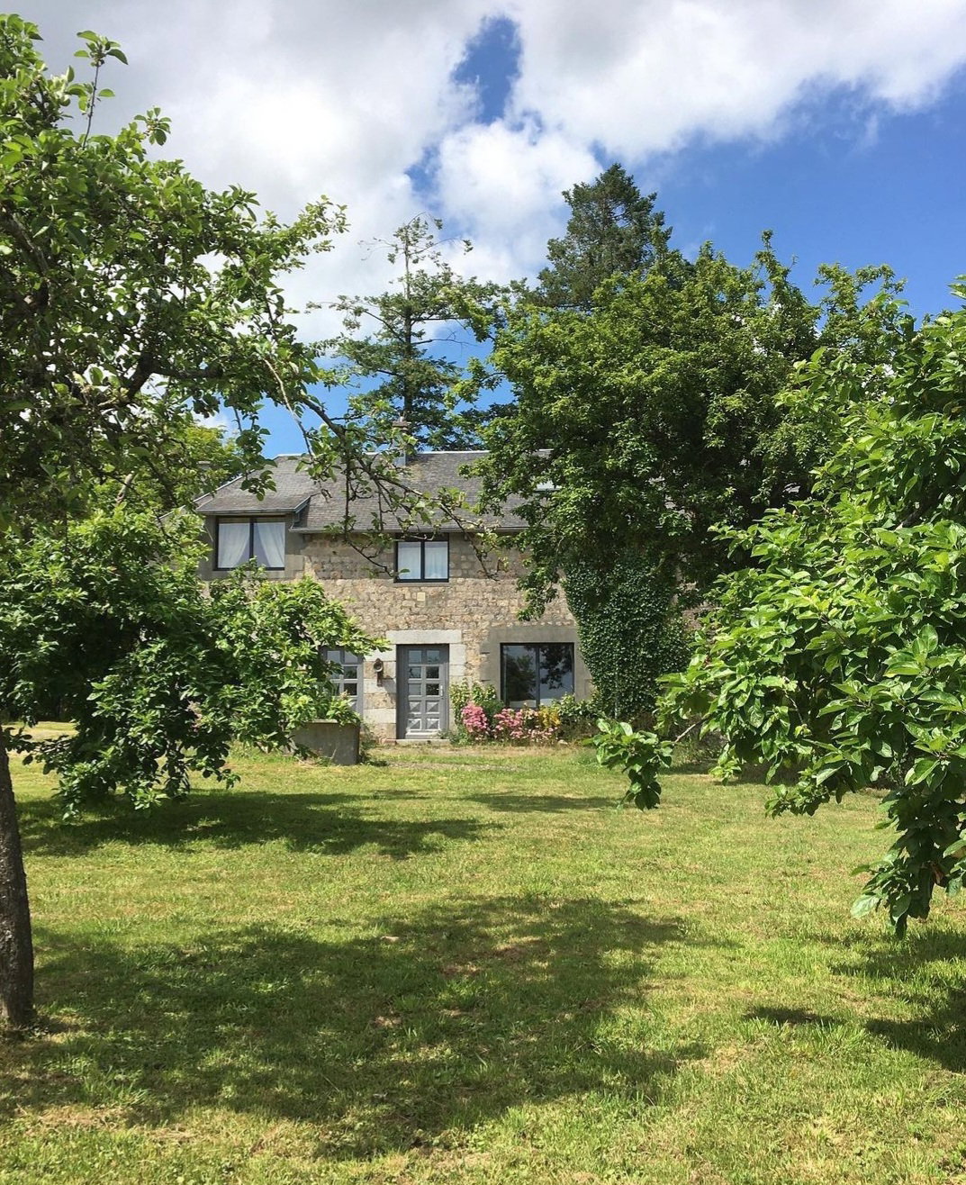 Casa nella natura a Montbray
