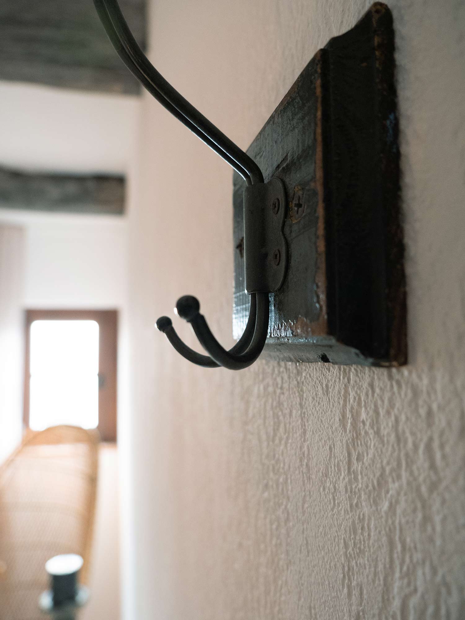 - image: 48