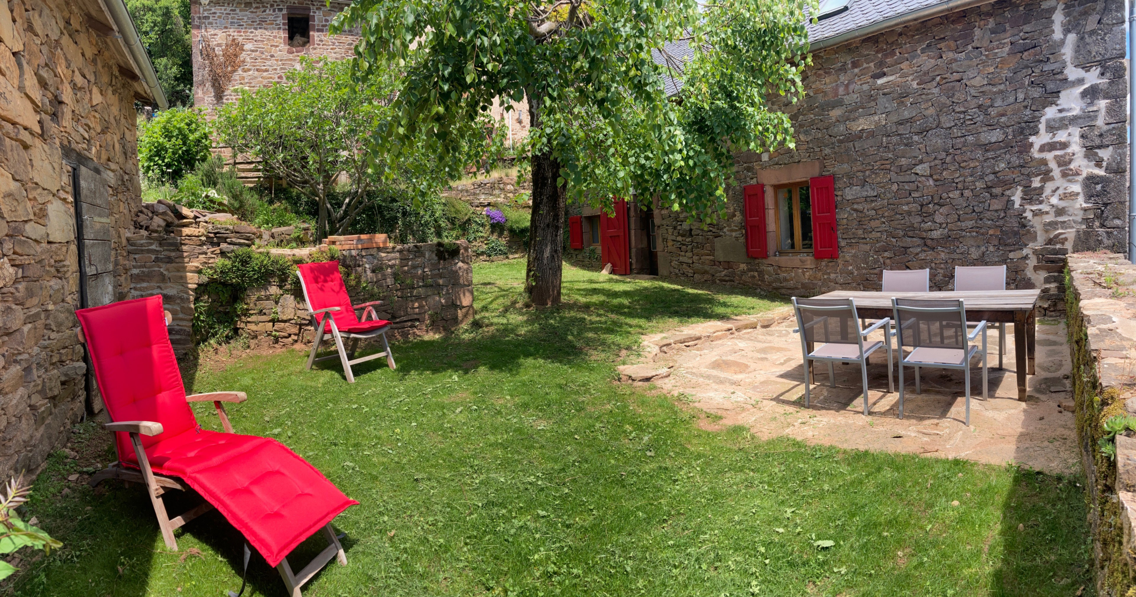 Maison nature à Saint Laurent d'Olt