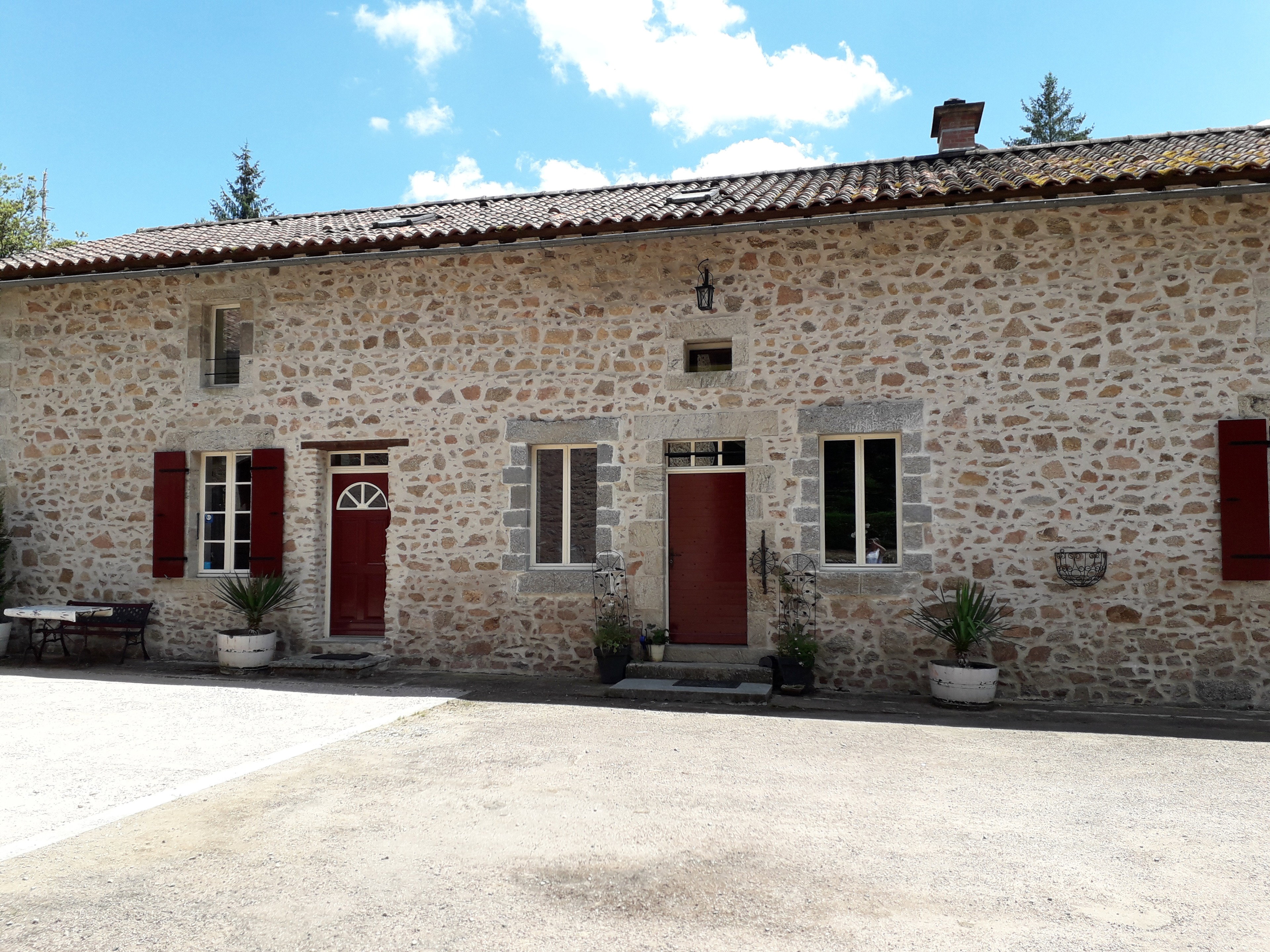 Maison nature à PIEGUT PLUVIERS