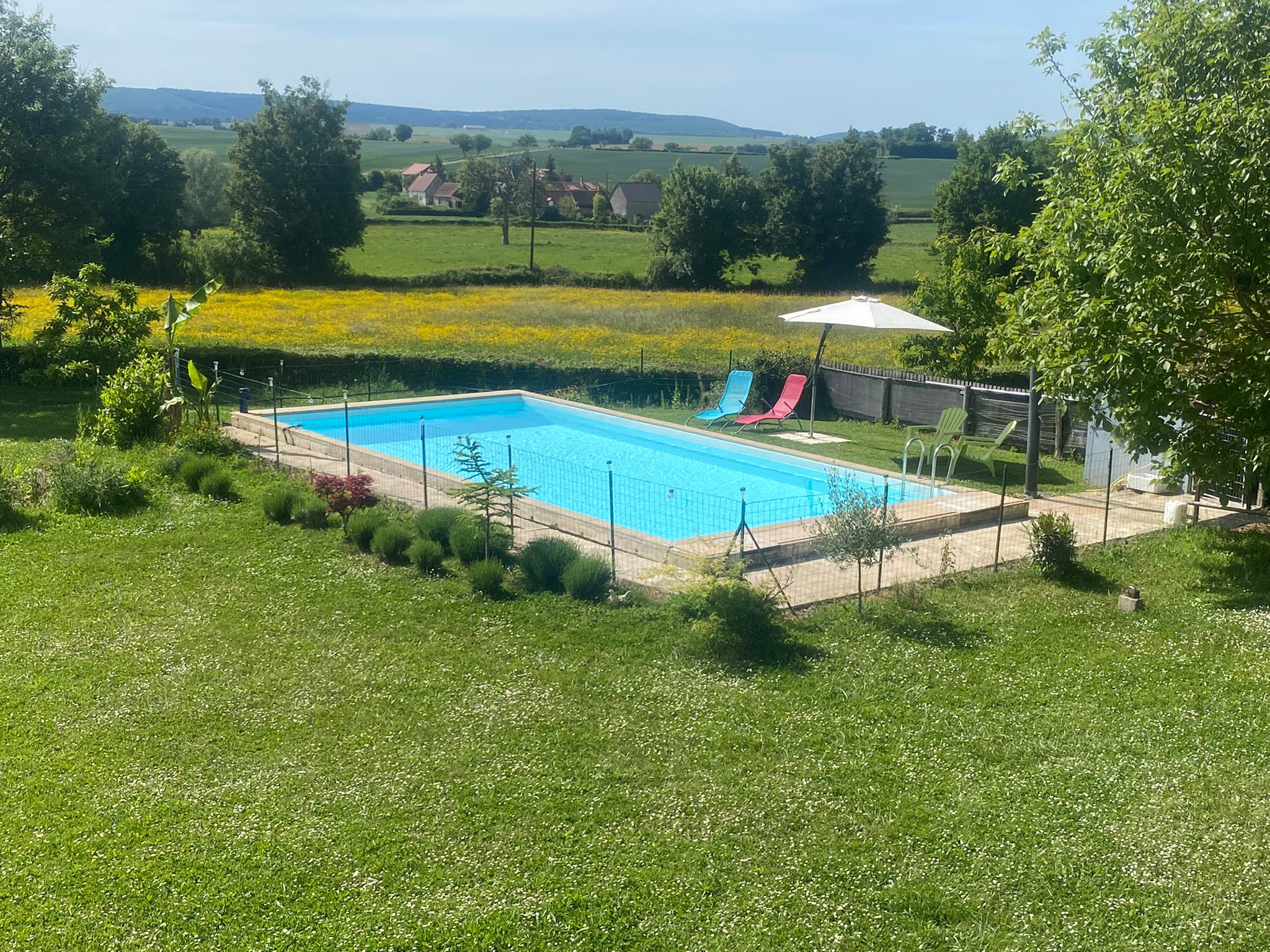 Maison nature à Anlezy