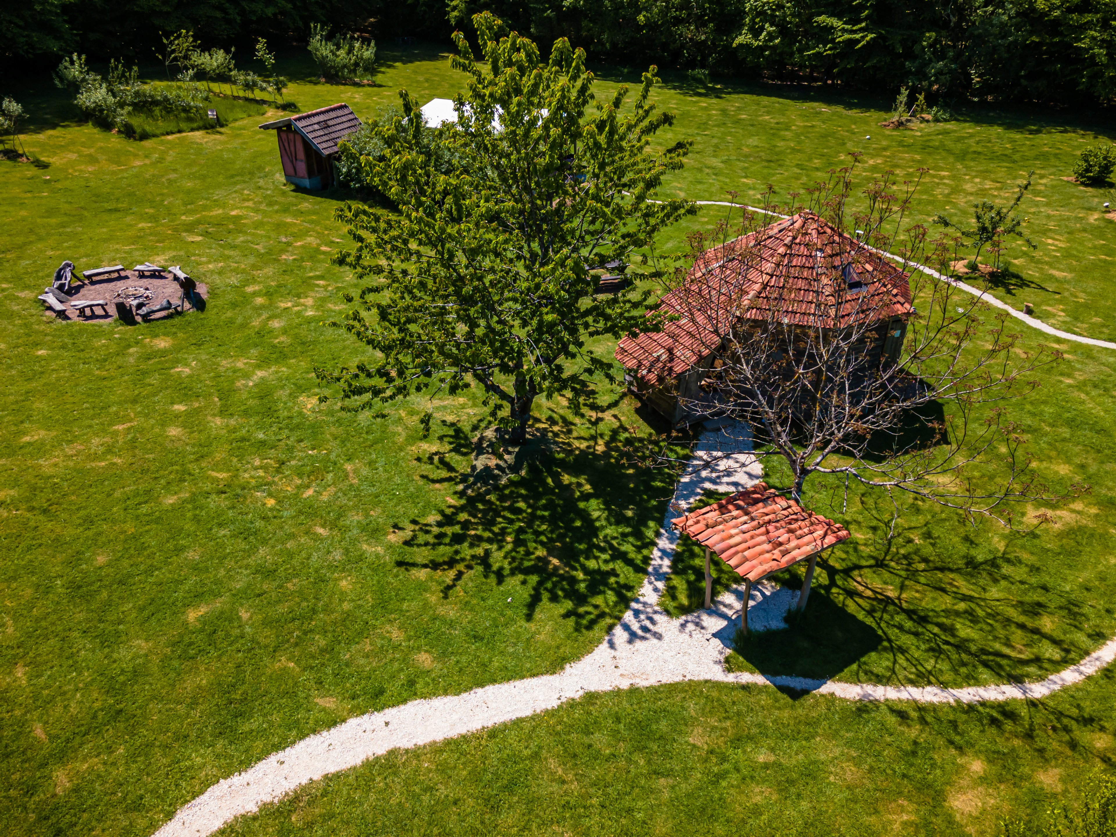 Naturhäuschen in claudon
