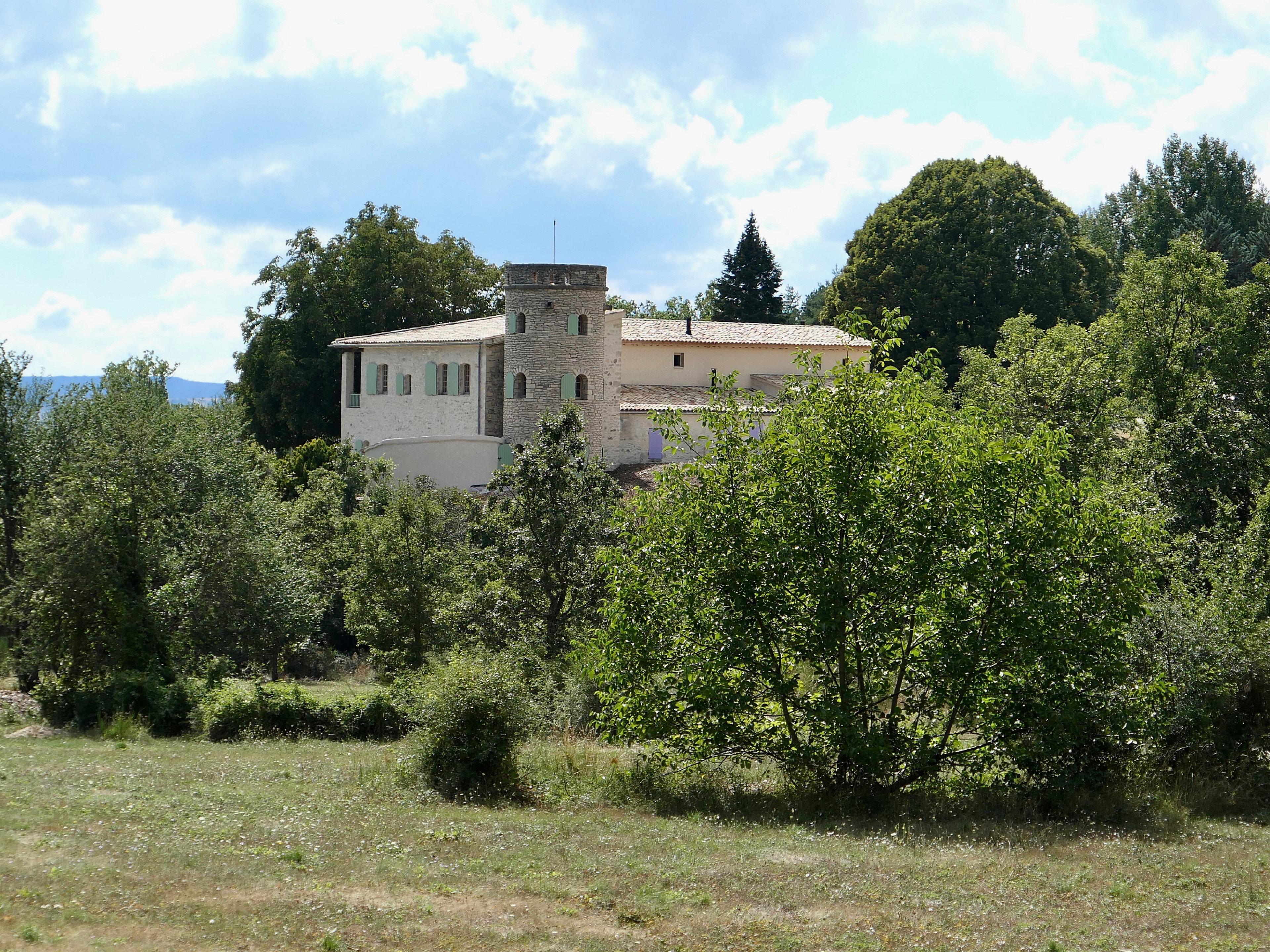 - image: 15