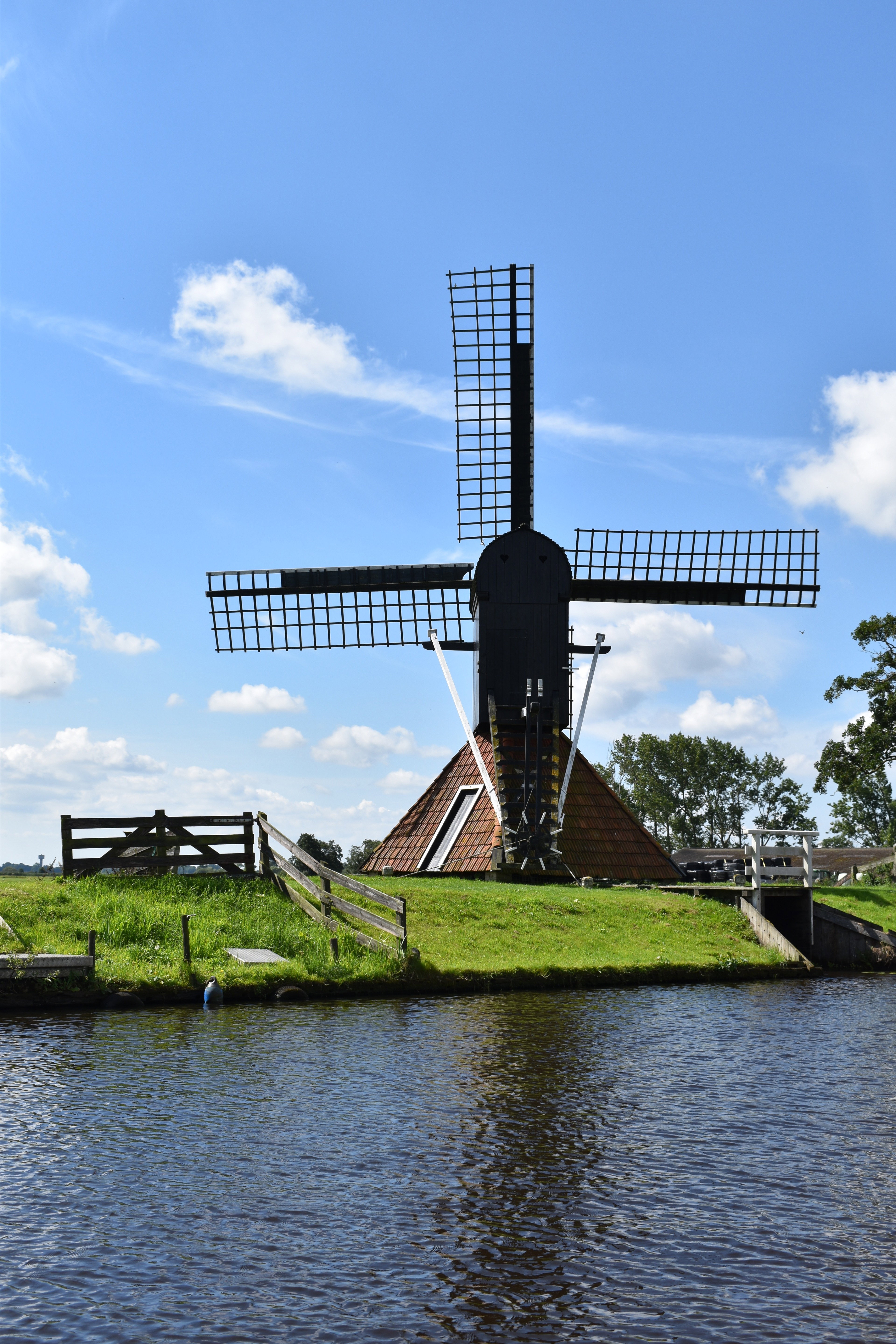 - image: 26