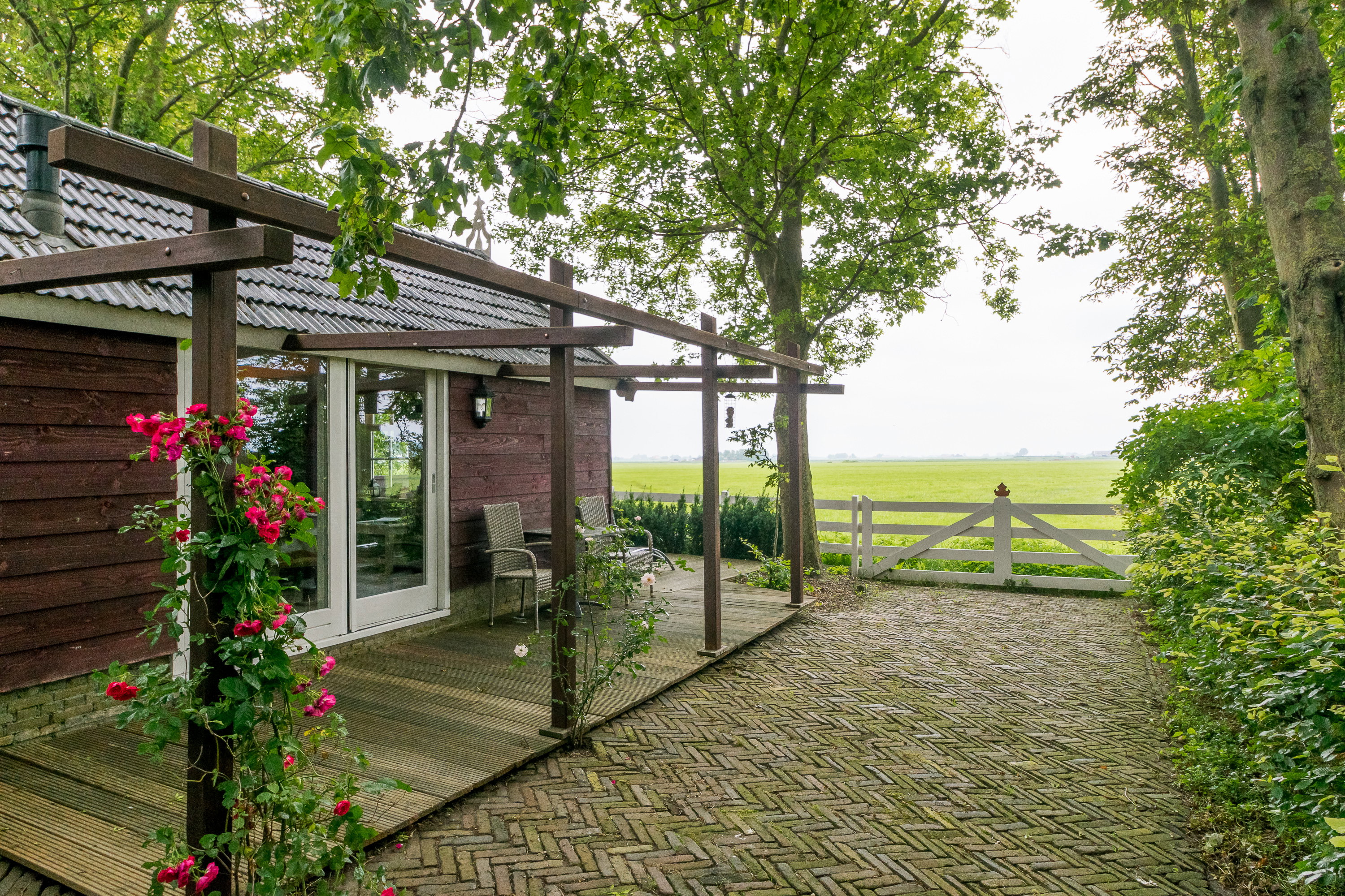 Naturhäuschen in Allingawier