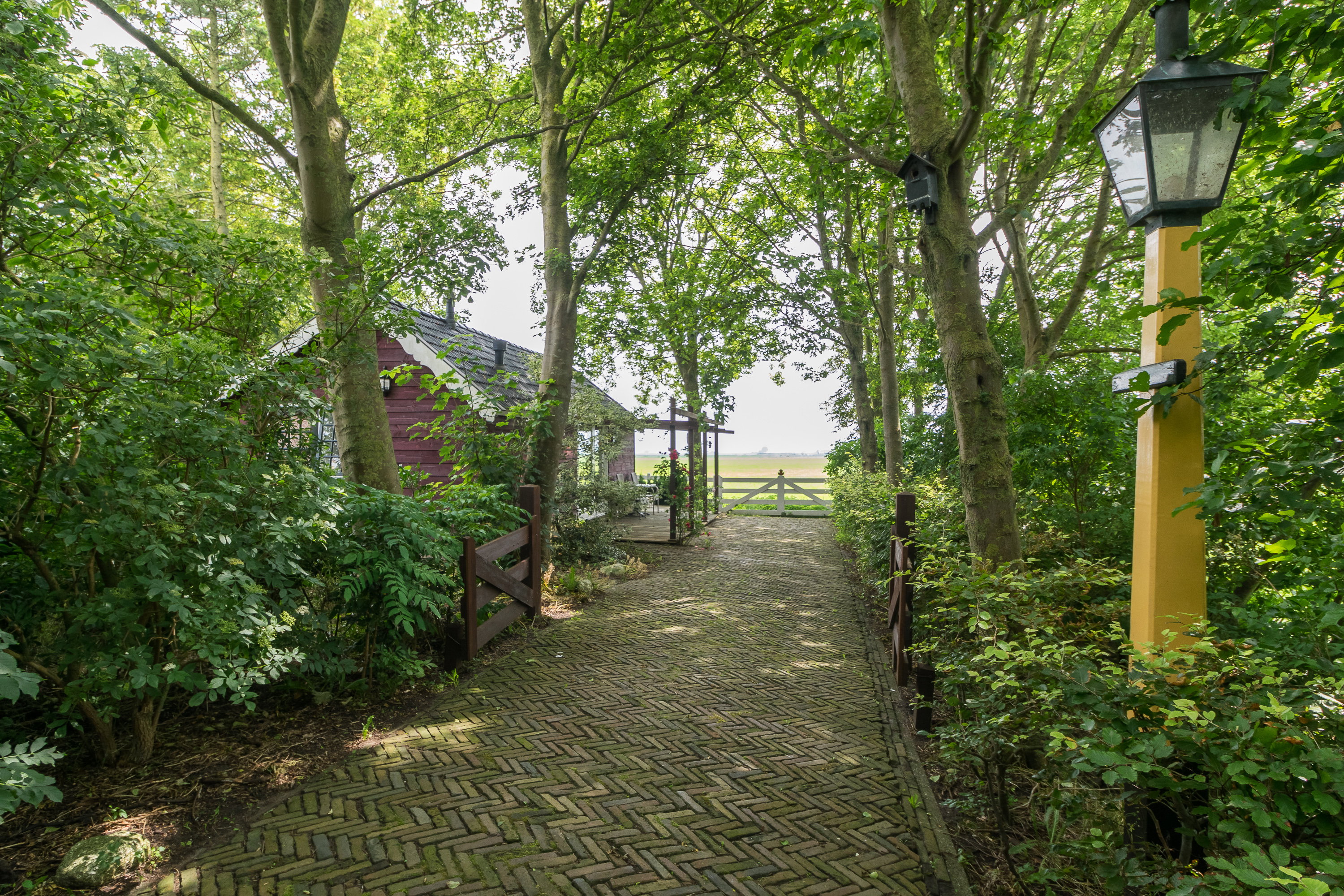 Naturhäuschen in Allingawier
