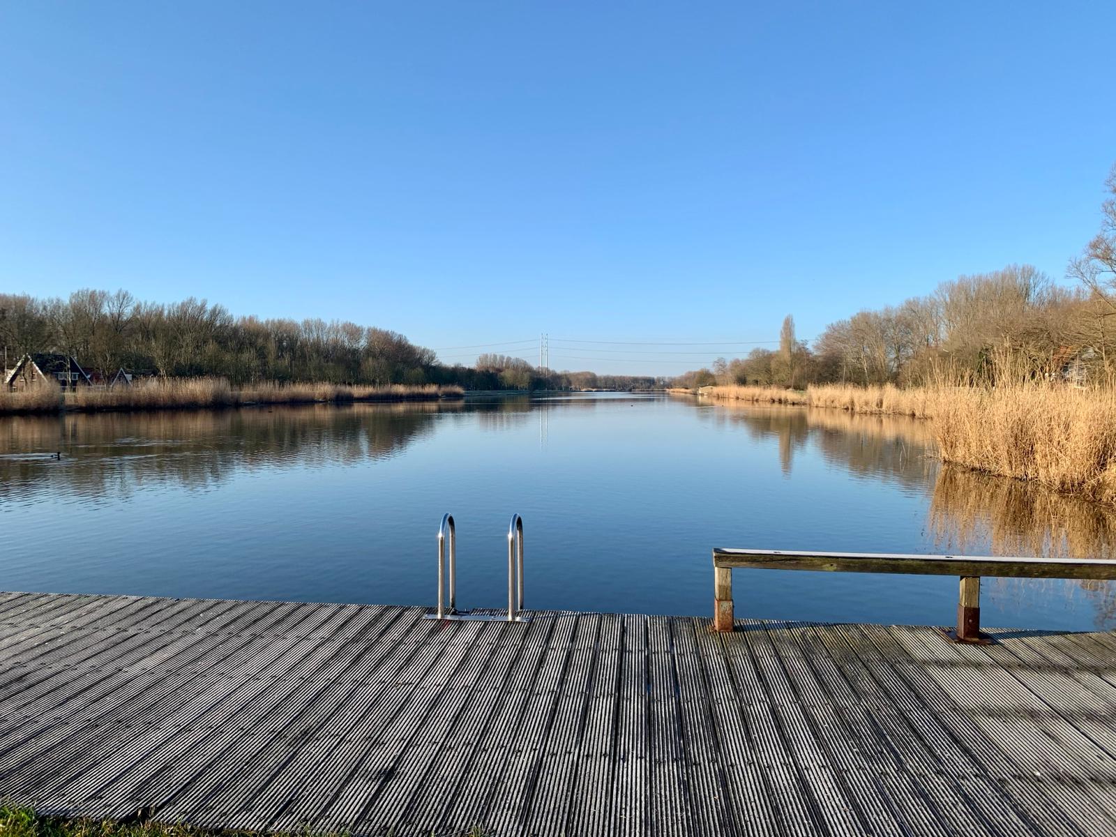 Naturhäuschen in (Spaarnwoude) Velsen-Zuid