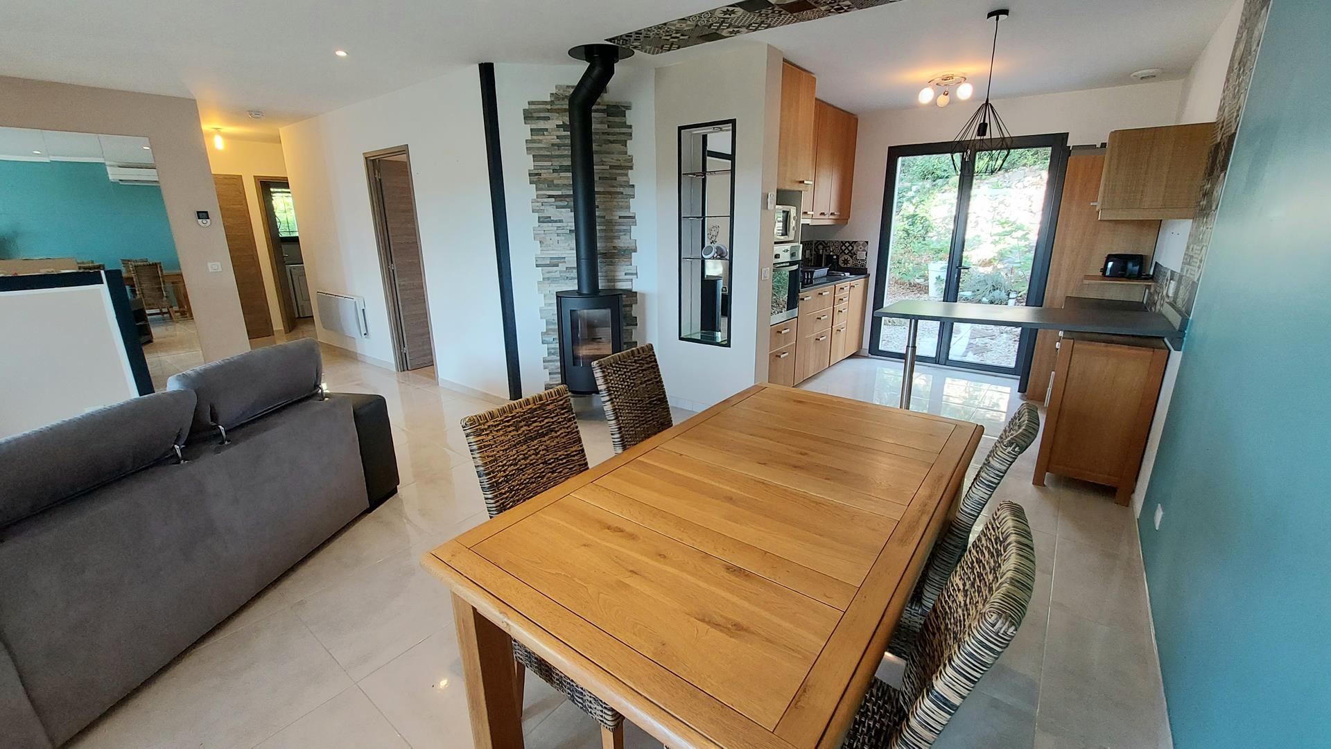 Nature house in Apt