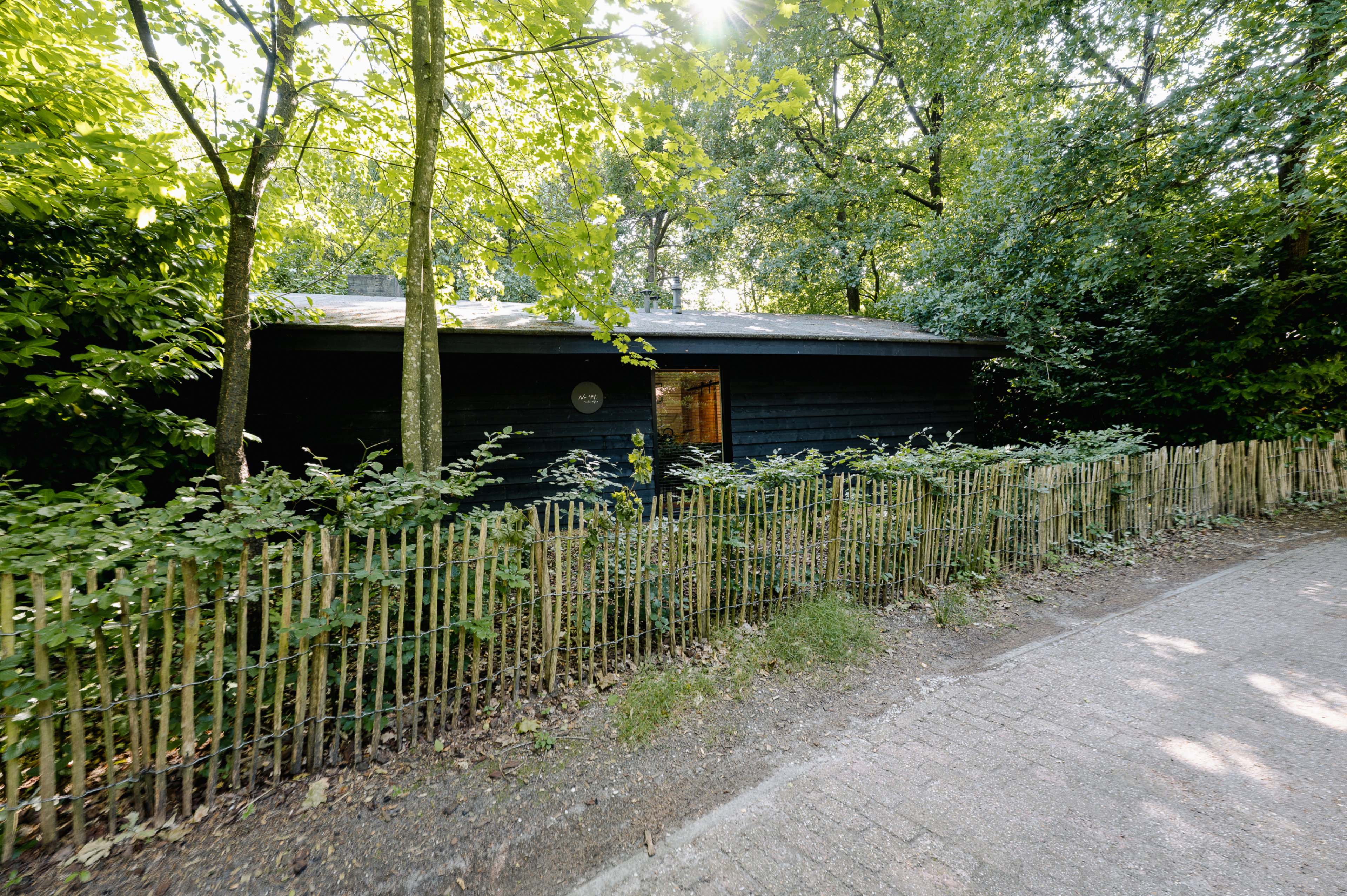 - image: 24