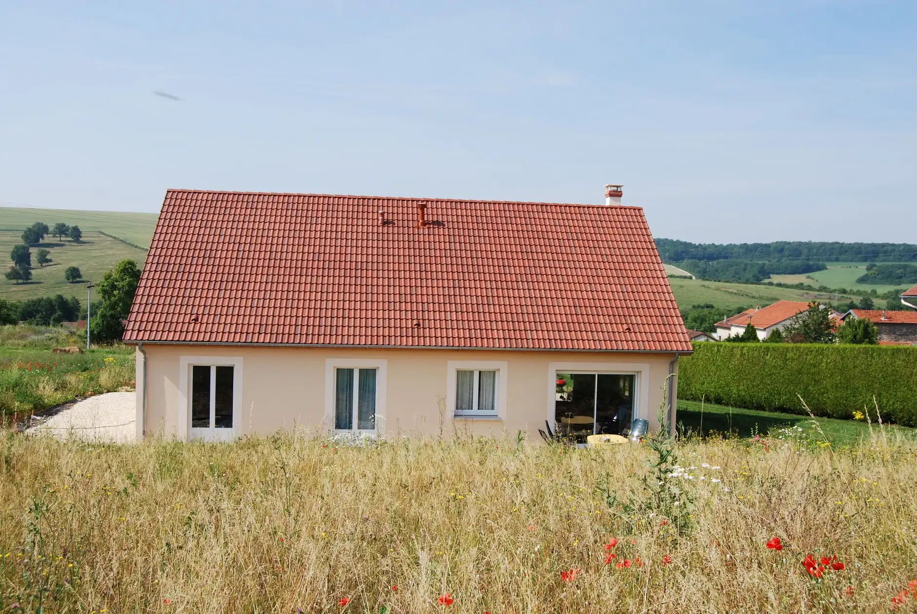 Casa nella natura a Clery le Grand
