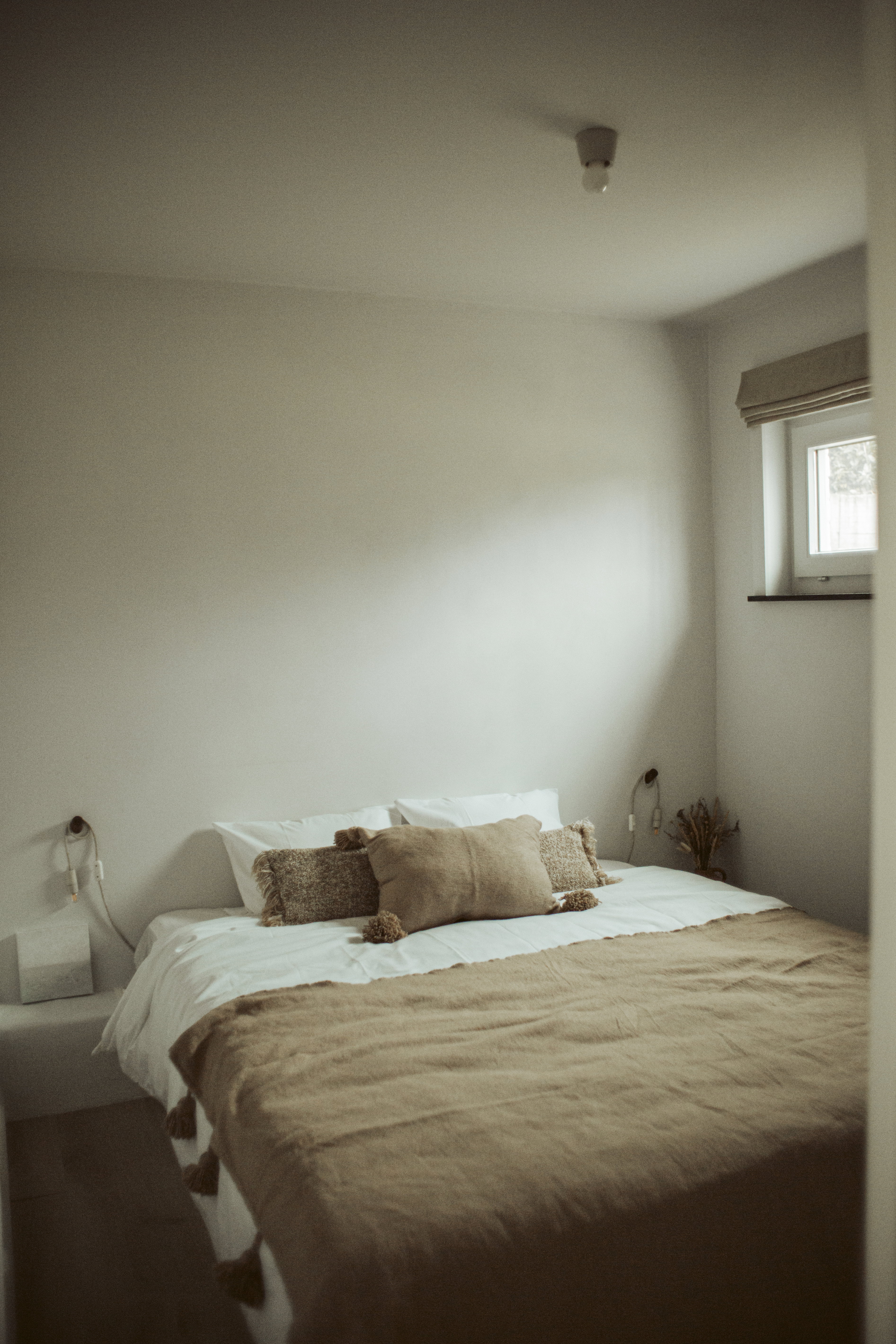 - image: 13