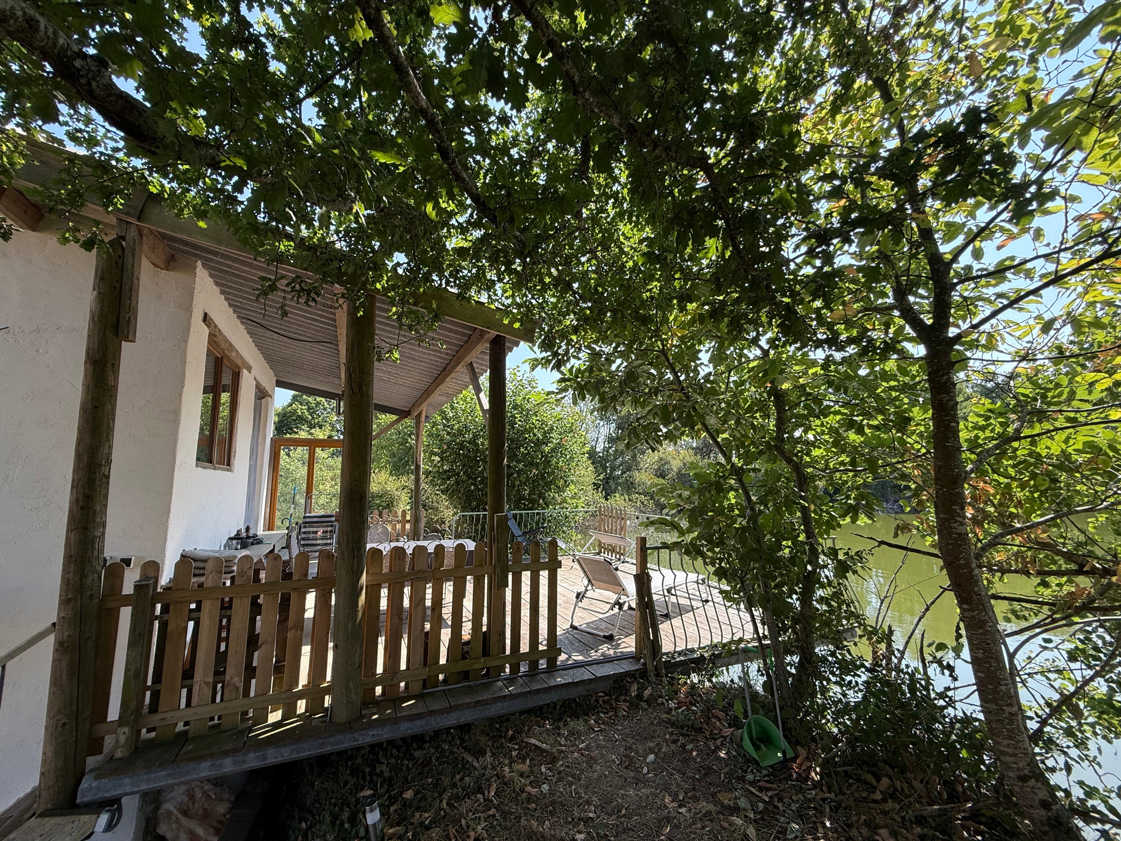 Casa nella natura a Champsac