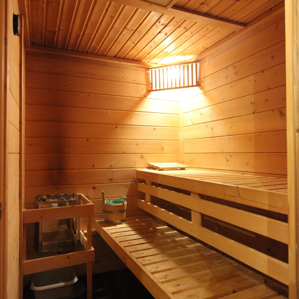 - image: 10