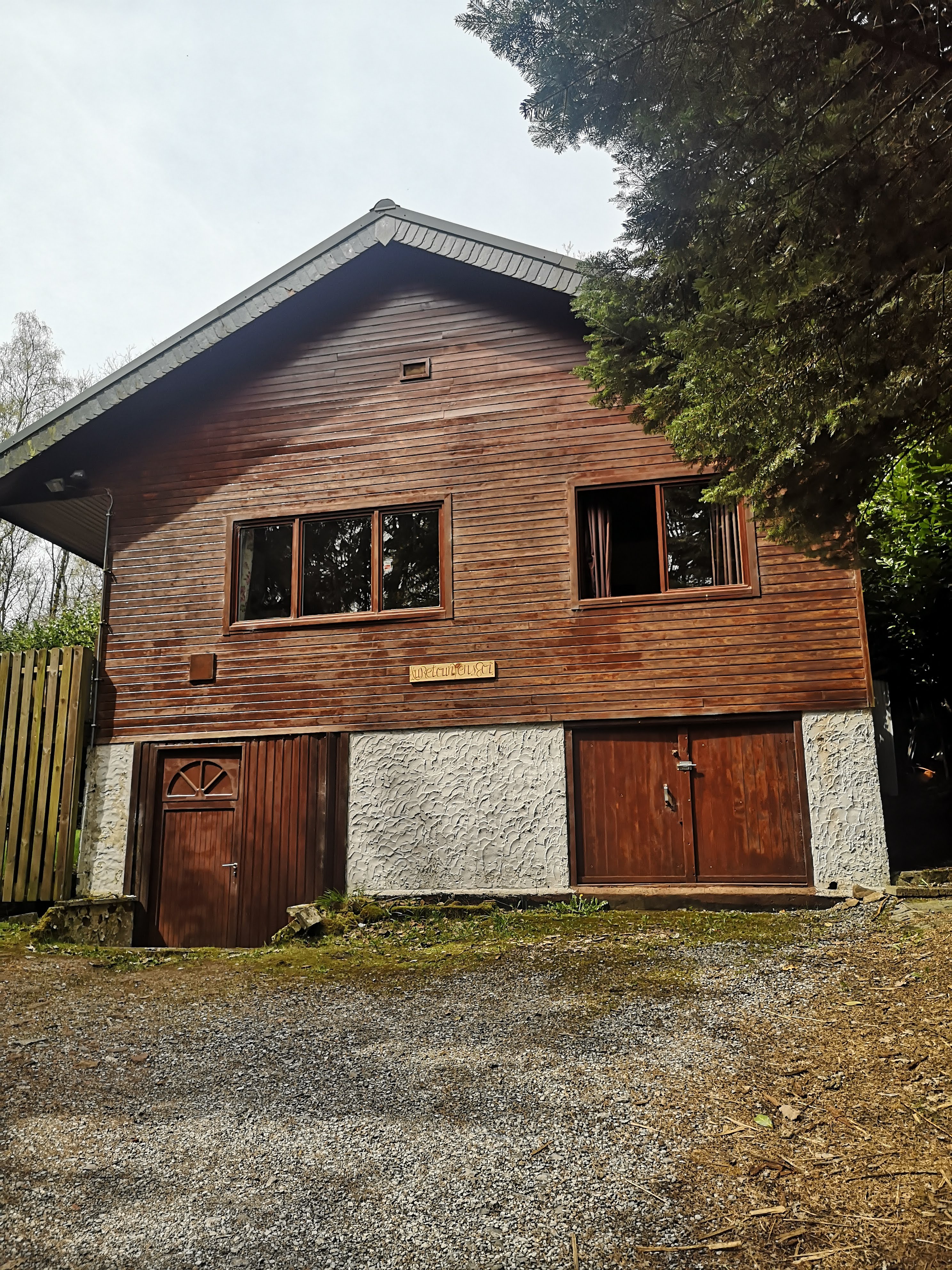 Naturhäuschen in Oignies en Thiérache