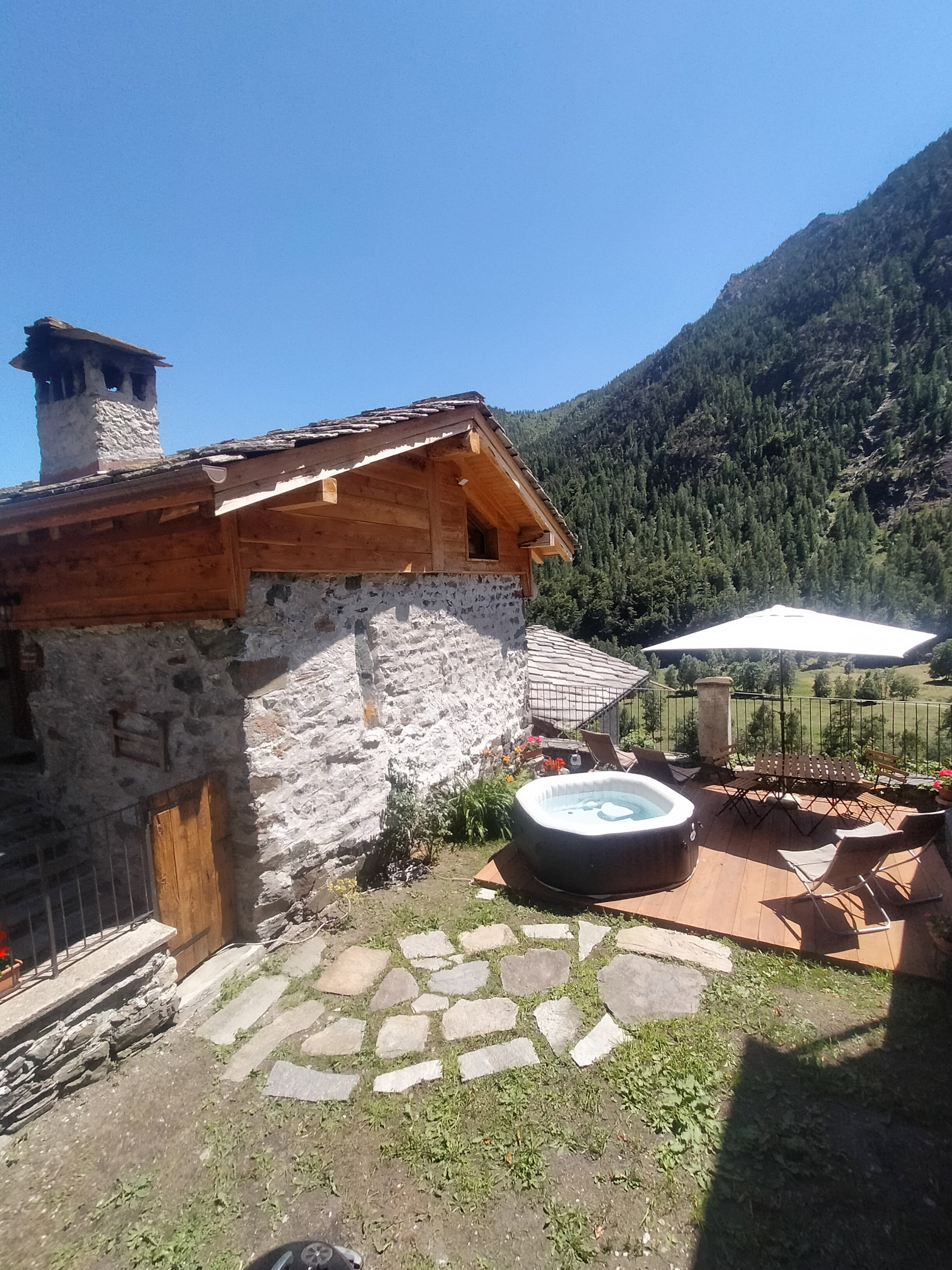 Nature house in Ala di Stura