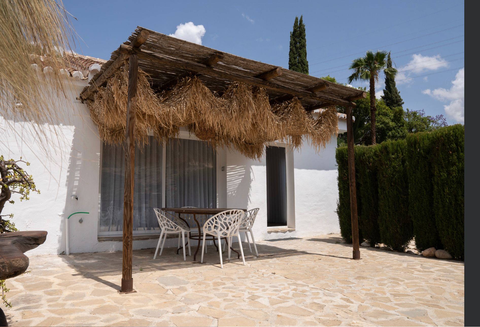 - image: 93