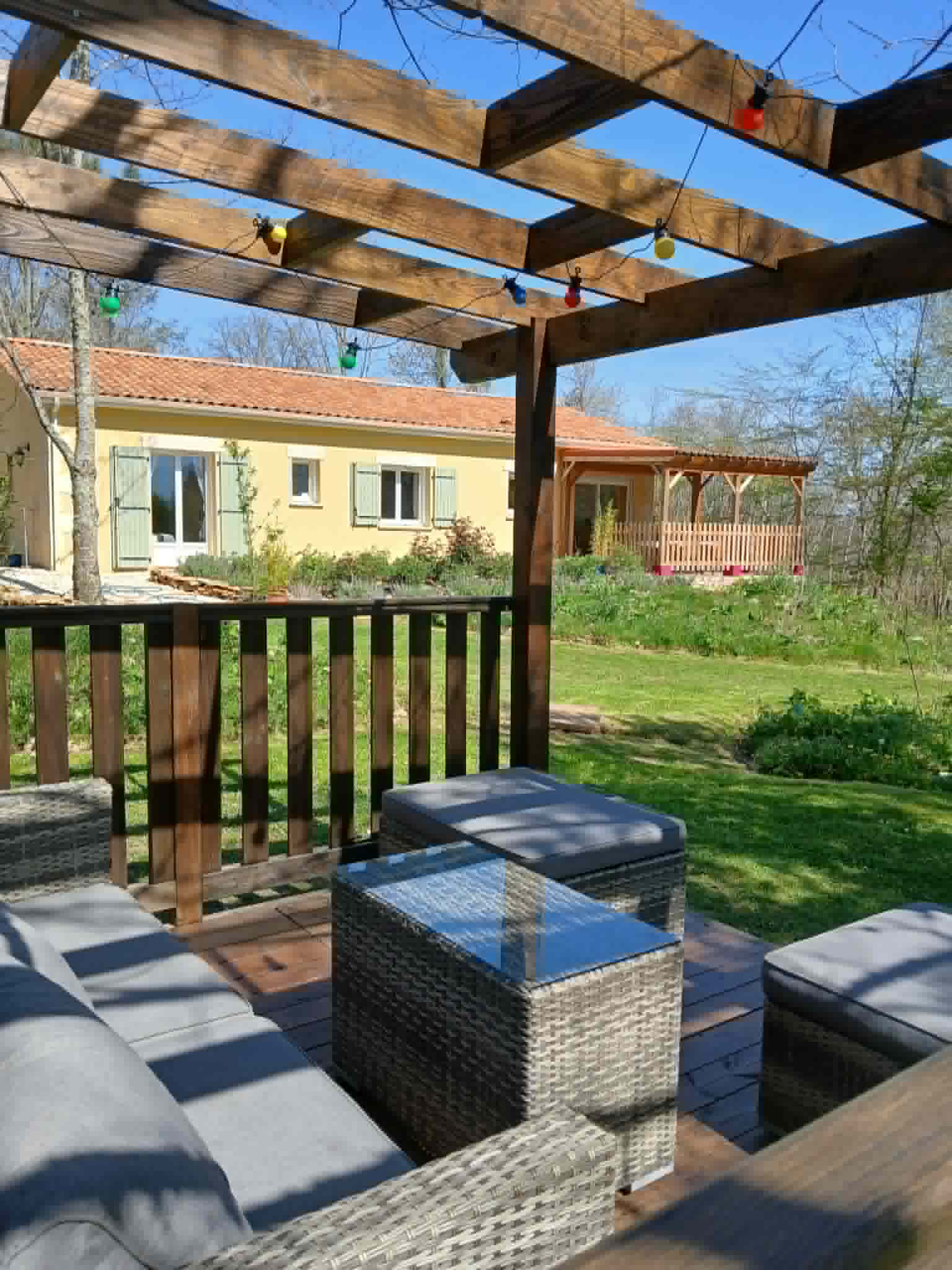 - image: 46
