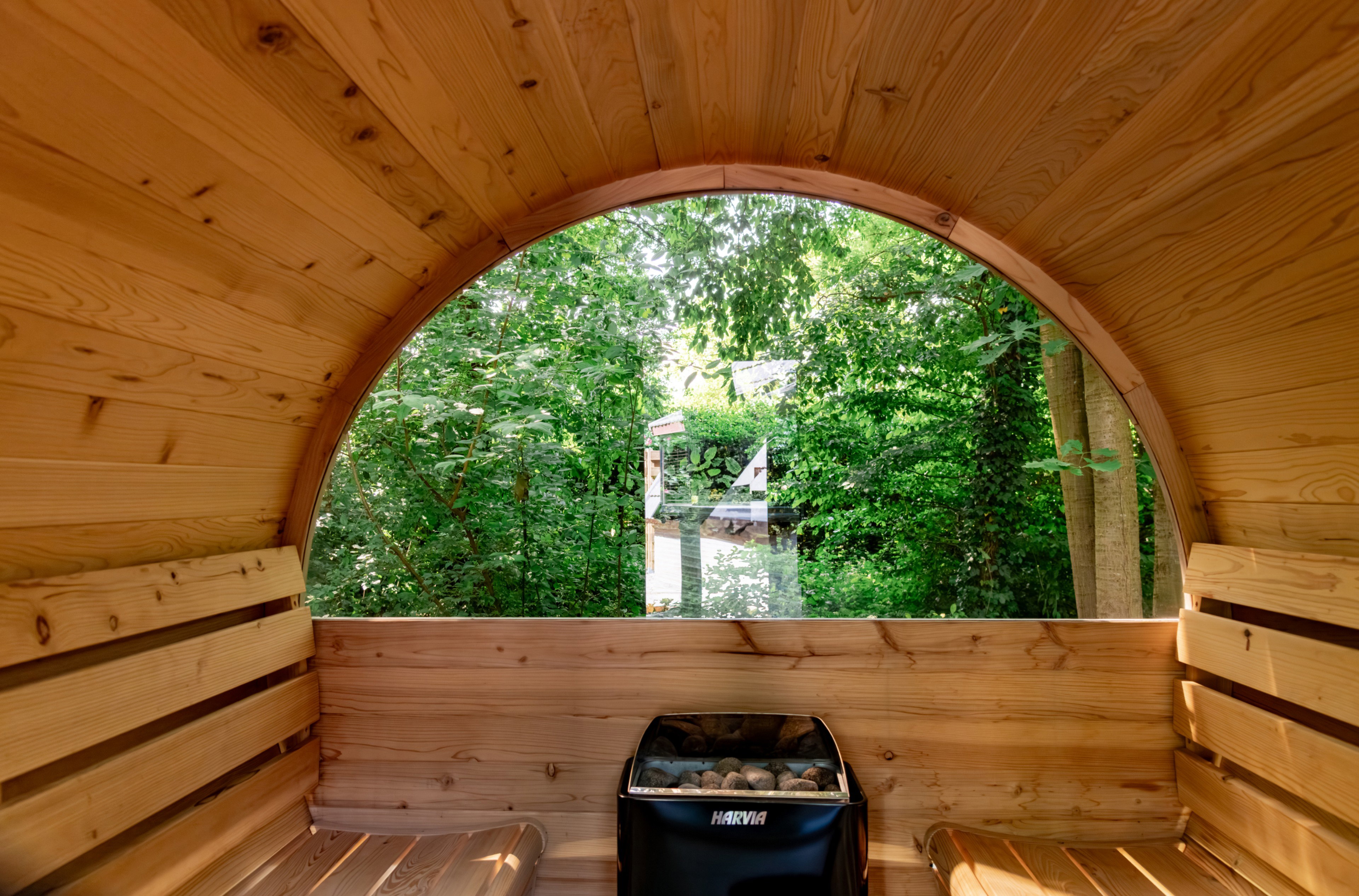 - image: 25